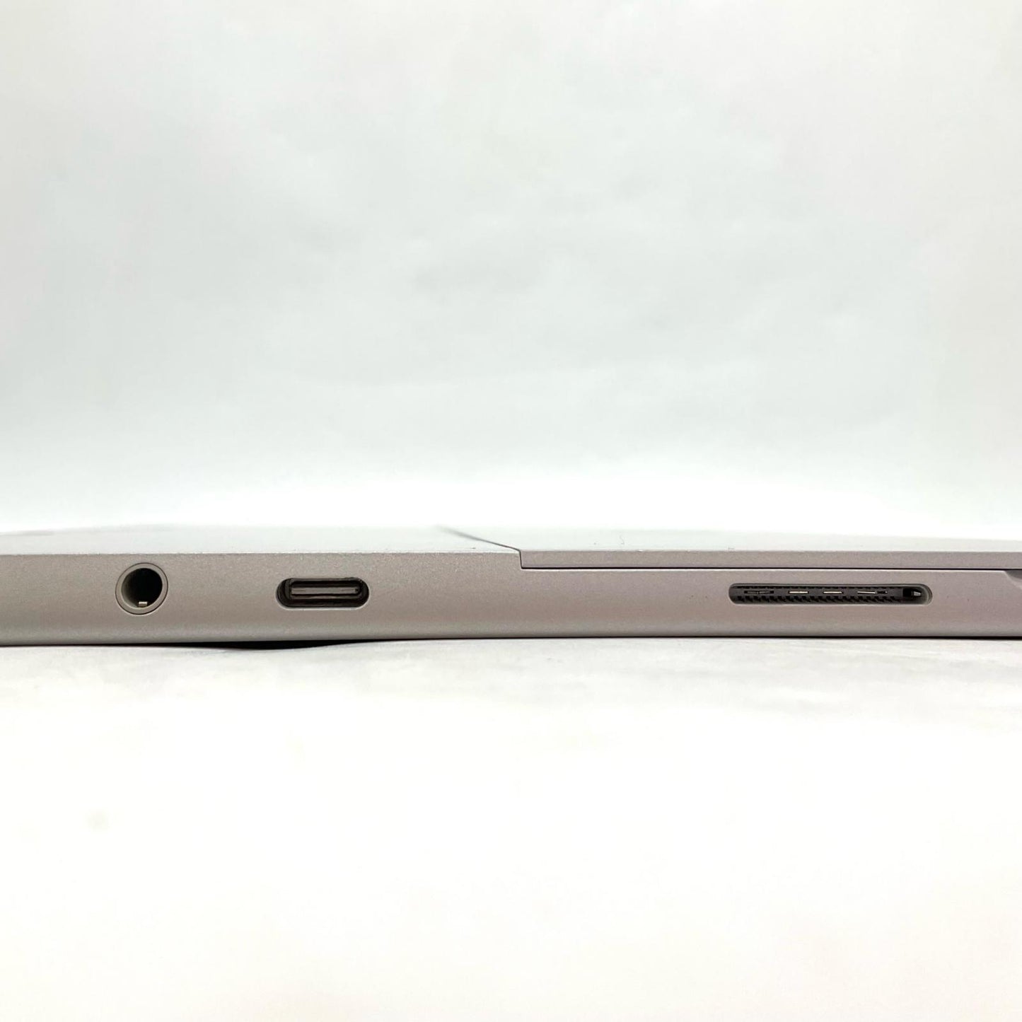 【全額返金保証】【最速発送】MicroSoft Surface Go 3 8VA-00015 Pentium 6500Y 1.10GHz 8GB SSD 128GB 動作確認済
