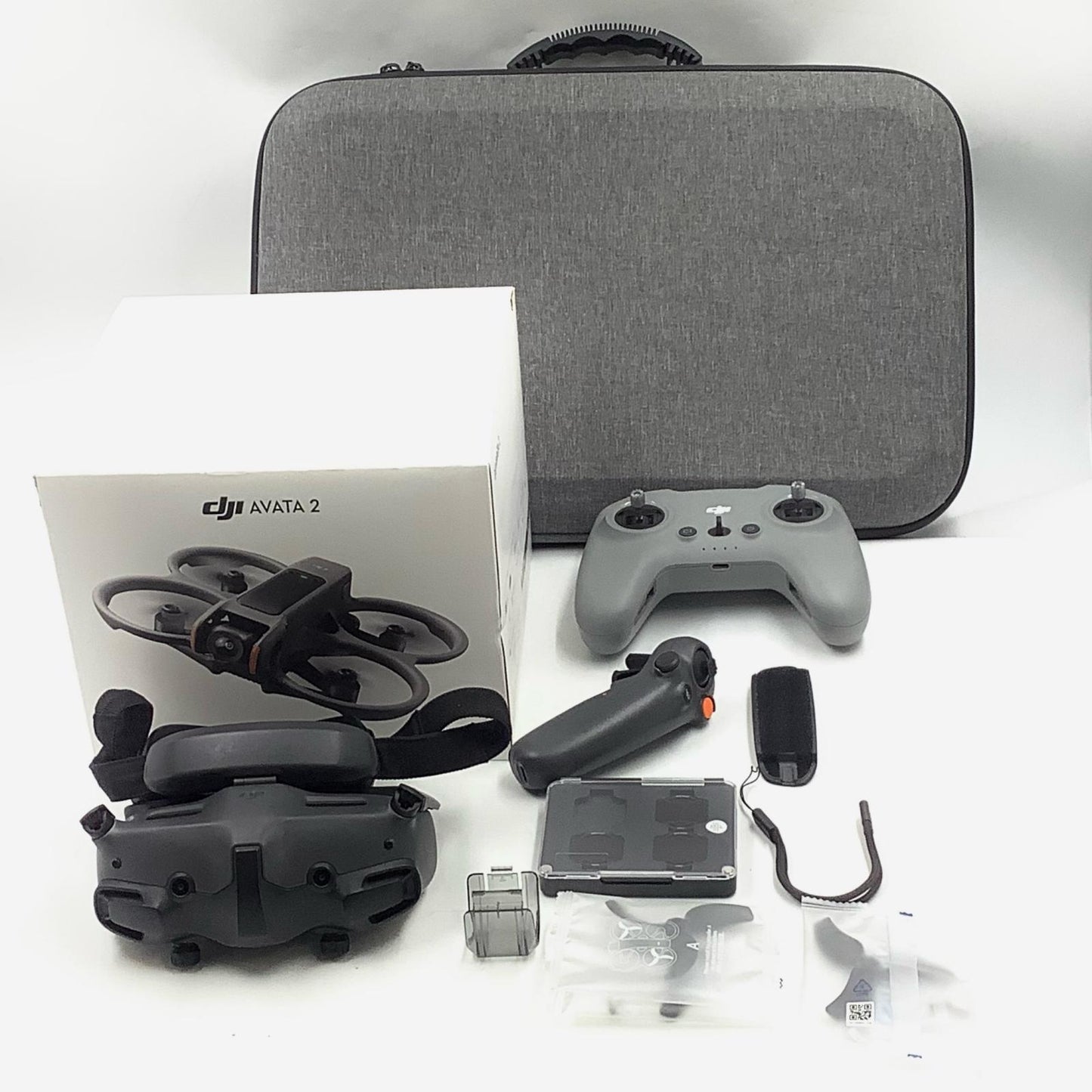 【全額返金保証】【最速発送】DJI Avata 2 Fly More Combo (Single Battery) 美品 動作確認済
