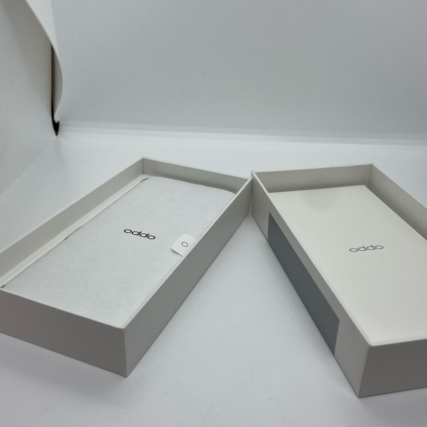 【全額返金保証】【最速発送】OPPO A 5G 128GB au SIMフリー OPG06 白ロム 超美品 動作確認済