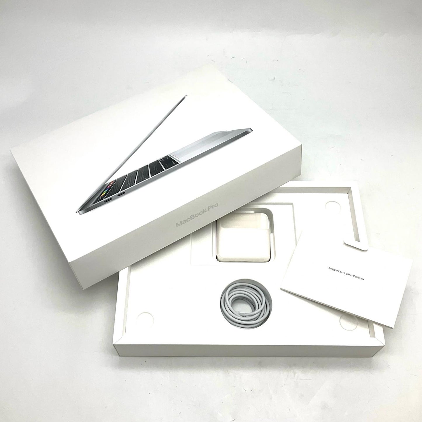 【全額返金保証】【最速発送】Apple MacBook Pro 13インチ 2020 1.4GHz クアッドコアIntel Core i5 8GB 256GB シルバー 美品 動作確認済