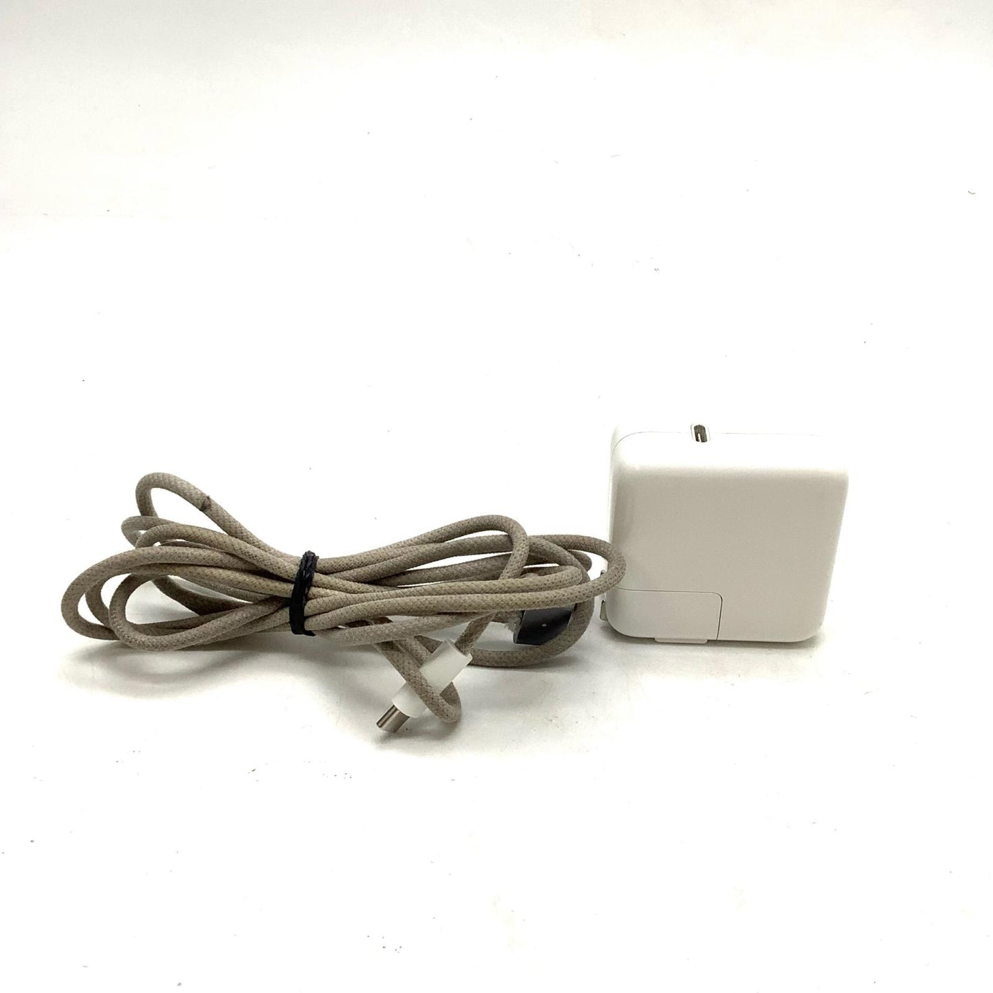 【最速発送】Apple MacBook Air 13インチ 2022 Apple M2 16GB 512GB スペースグレイ 77%【難有】