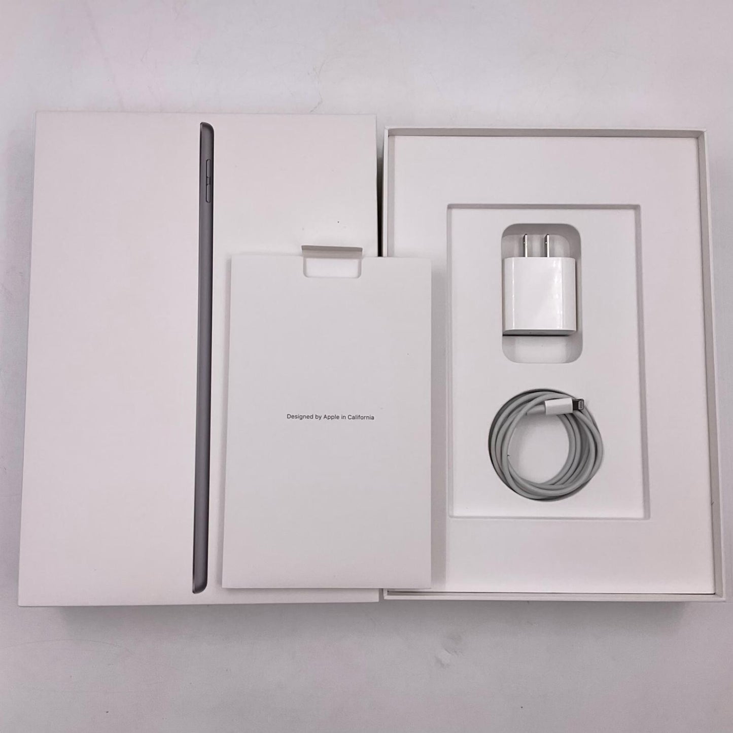 【全額返金保証】【最速発送】Apple iPad iPad 10.2インチ 第9世代 64GB スペースグレイ Wi-Fi 動作確認済
