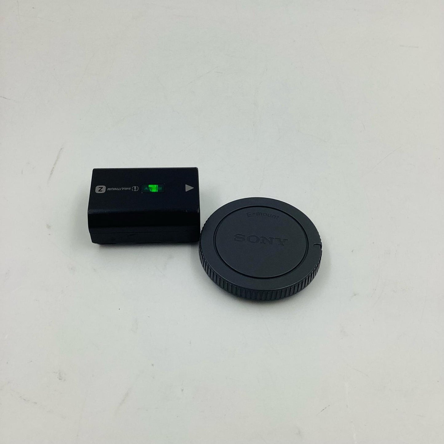 【全額返金保証】【最速発送】Sony デジタル一眼 α7 III ILCE-7M3 ボディ ブラック 動作確認済