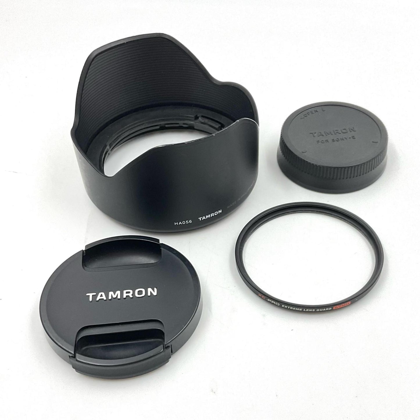 【全額返金保証】【最速発送】TAMRON 70-180mm F/2.8 Di III VXD (Model A056) 美品 動作確認済