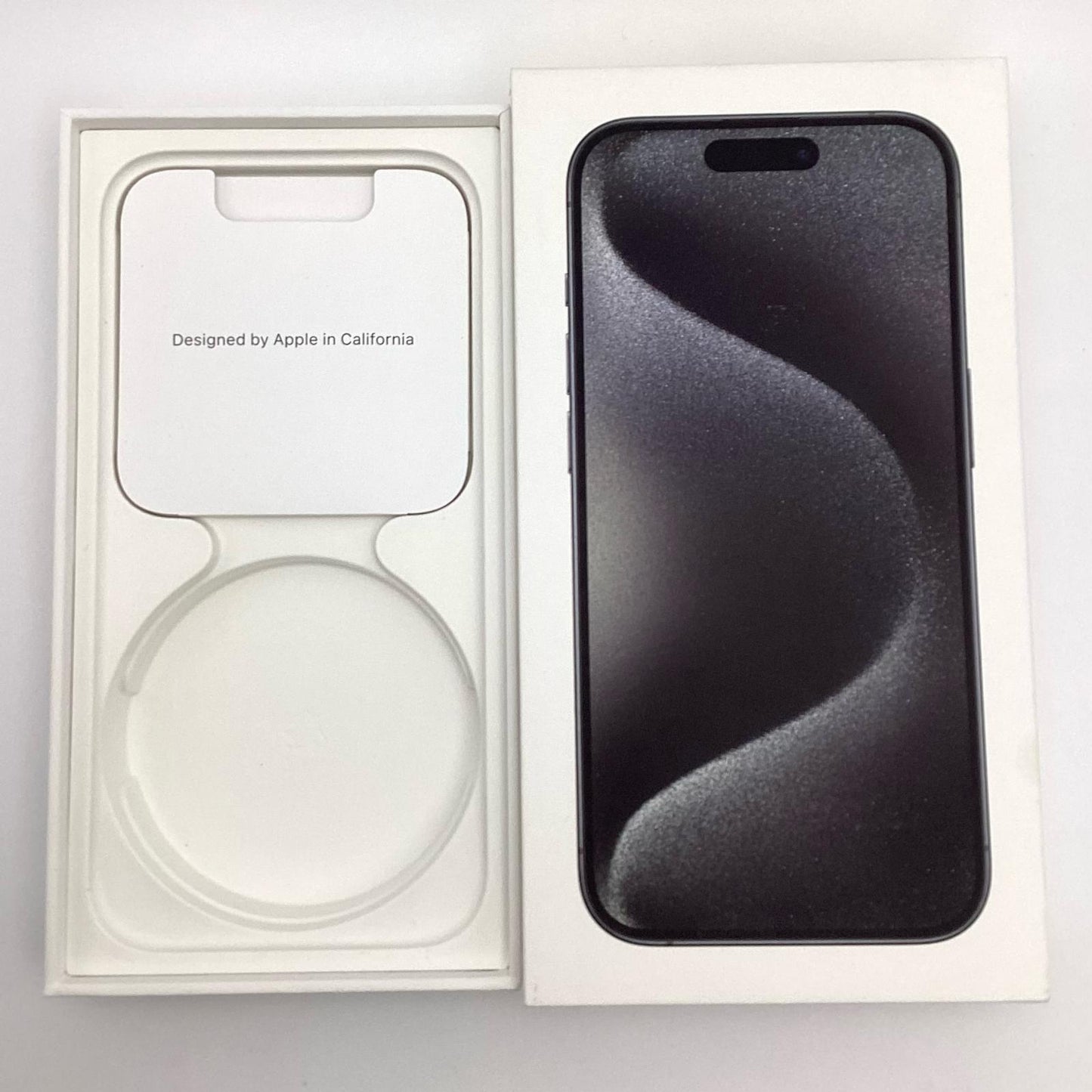 【全額返金保証】【最速発送】Apple iPhone iPhone 15 Pro 256GB ブラックチタニウム SIMフリー 白ロム 美品 動作確認済 87%