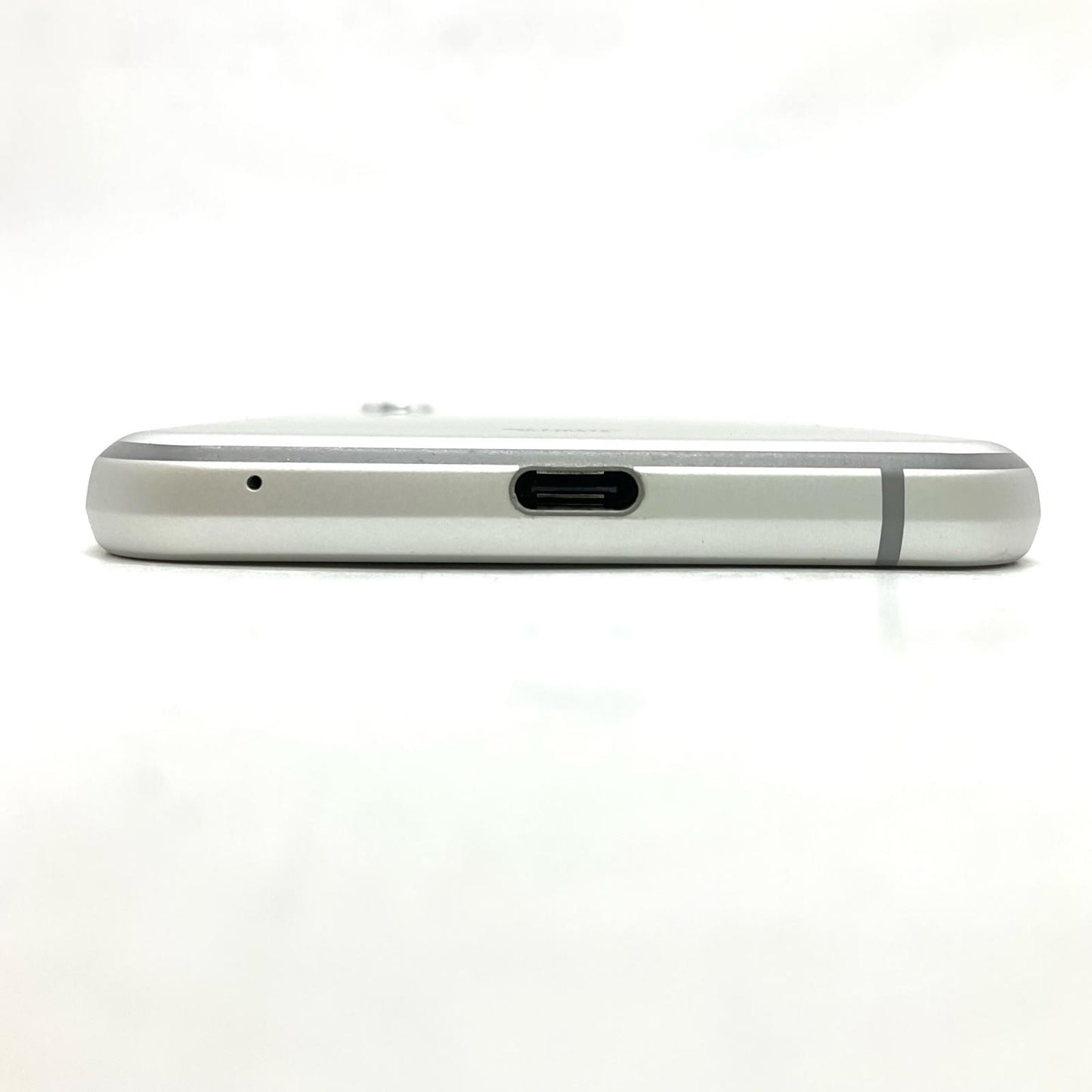 【全額返金保証】【最速発送】SHARP AQUOS sense3 lite 64GB シルバーホワイト 楽天モバイル SH-RM12 白ロム 美品 動作確認済