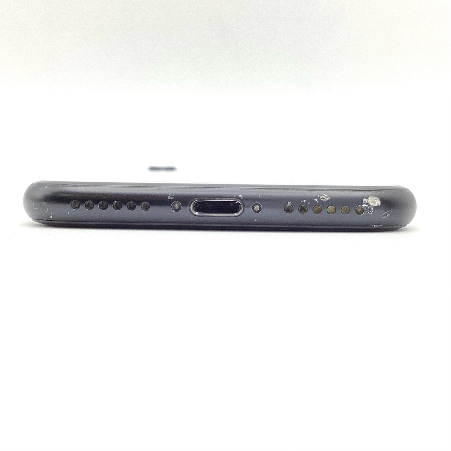 【全額返金保証】【最速発送】Apple iPhone iPhone SE(第2世代) 128GB ブラック au SIMフリー 白ロム 動作確認済 75%