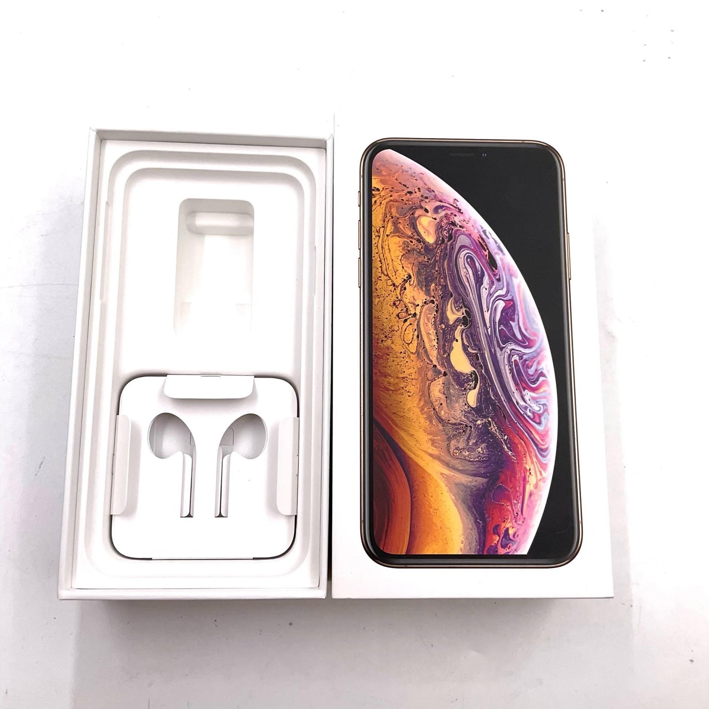 【全額返金保証】【最速発送】Apple iPhone iPhone XS 64GB ゴールド au 白ロム 美品 動作確認済 82%