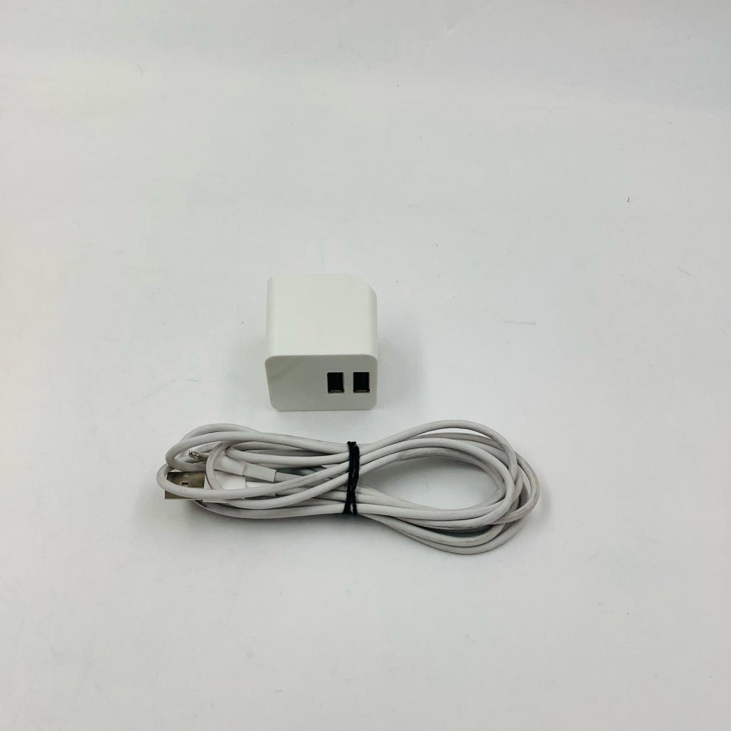 【全額返金保証】【最速発送】Apple iPad mini 7.9インチ 第4世代 16GB ゴールド WiFi+Cellular docomo 白ロム 美品 動作確認済