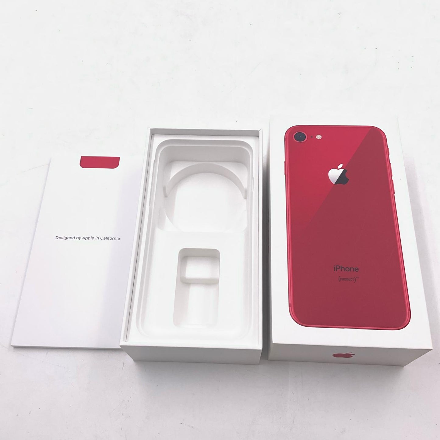 【全額返金保証】【最速発送】Apple iPhone iPhone 8 64GB (PRODUCT)RED au 白ロム 動作確認済 77%