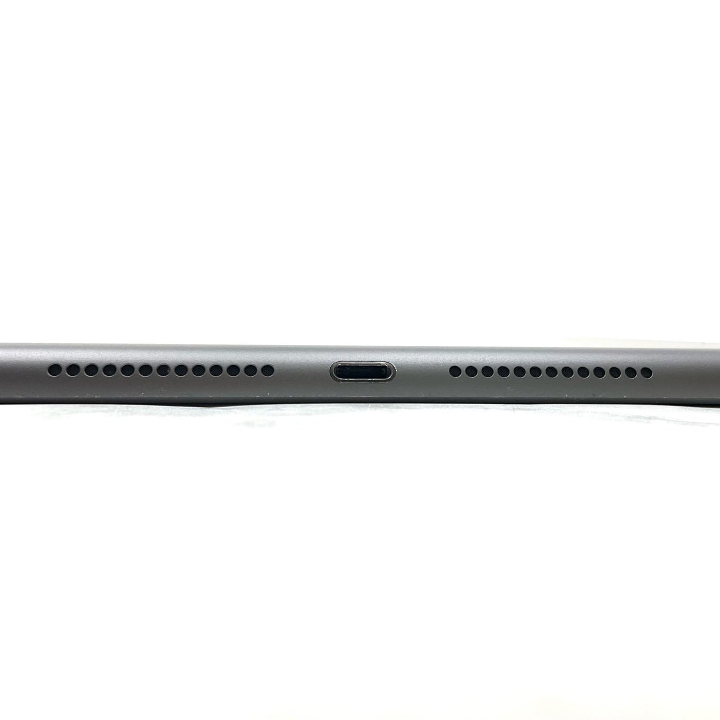 【全額返金保証】【最速発送】Apple iPad iPad 10.2インチ 第8世代 32GB スペースグレイ Wi-Fi 動作確認済