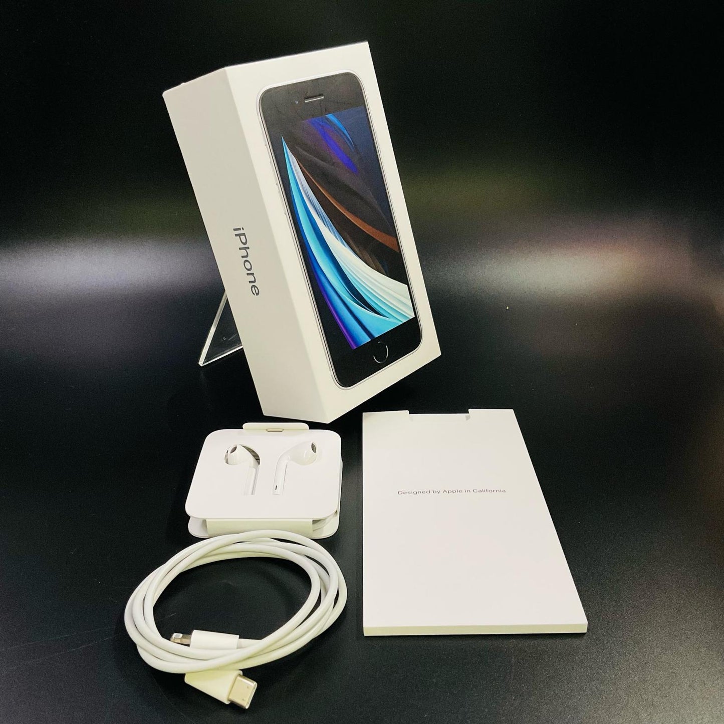 【全額返金保証】【最速発送】Apple iPhone iPhone SE(第2世代) 64GB ホワイト Softbank 白ロム 美品 動作確認済 87%