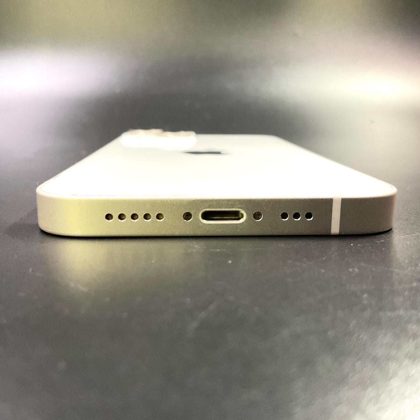 【全額返金保証】【最速発送】Apple iPhone iPhone 14 128GB ホワイト Softbank SIMフリー 白ロム 動作確認済 77%
