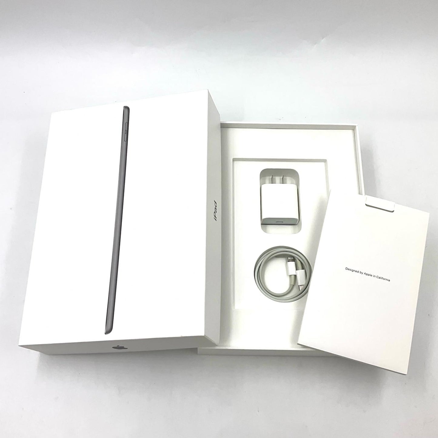 【全額返金保証】【最速発送】Apple iPad iPad 10.2インチ 第9世代 256GB スペースグレイ Wi-Fi 美品 動作確認済
