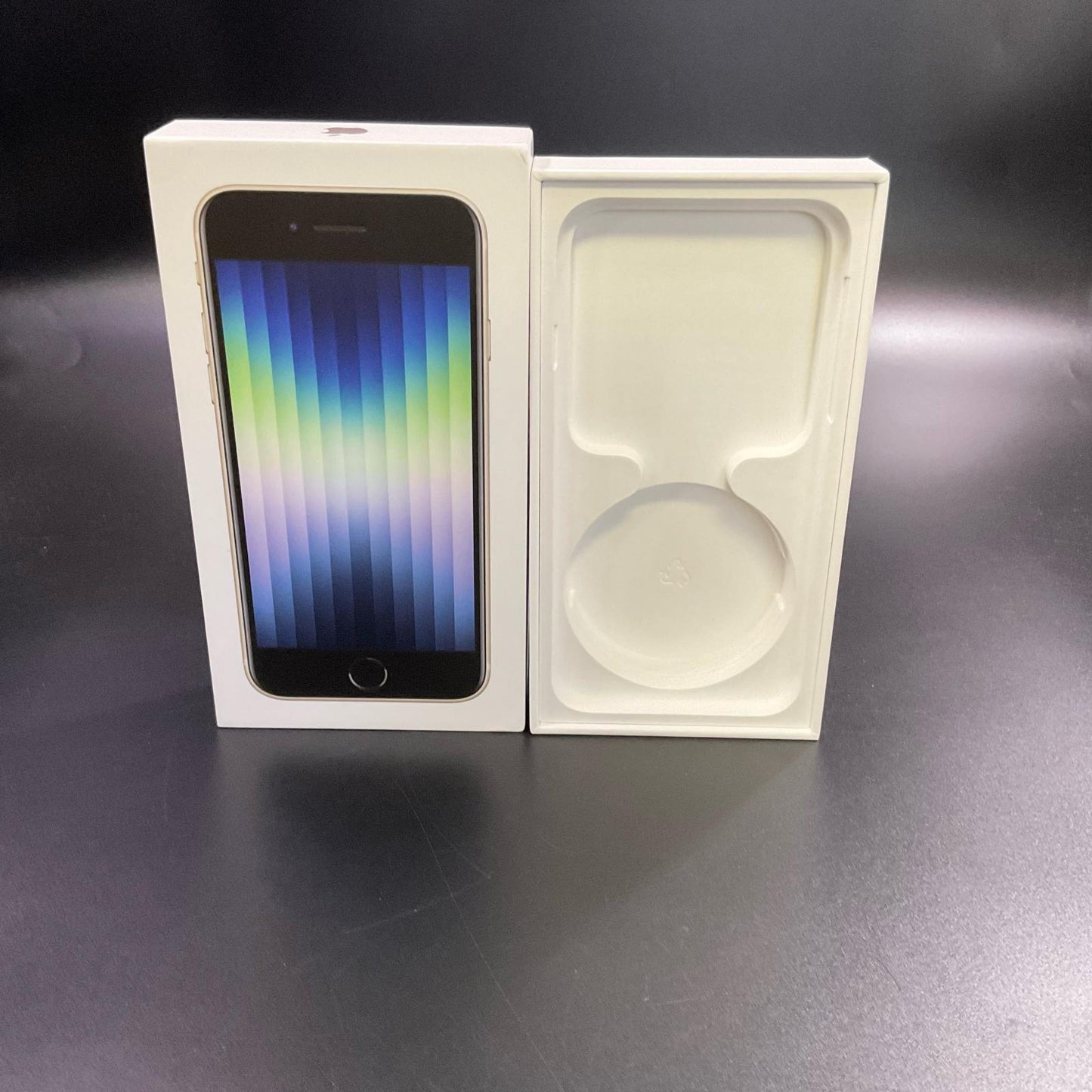 【全額返金保証】【最速発送】Apple iPhone iPhone SE(第3世代) 64GB スターライト Softbank 白ロム 動作確認済 95%