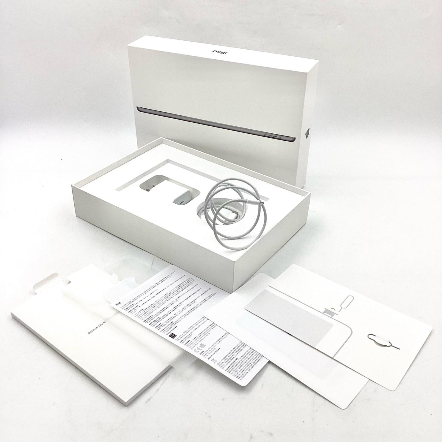 【全額返金保証】【最速発送】Apple iPad iPad 10.2インチ 第9世代 64GB スペースグレイ WiFi+Cellular Softbank 白ロム 超美品 動作確認済