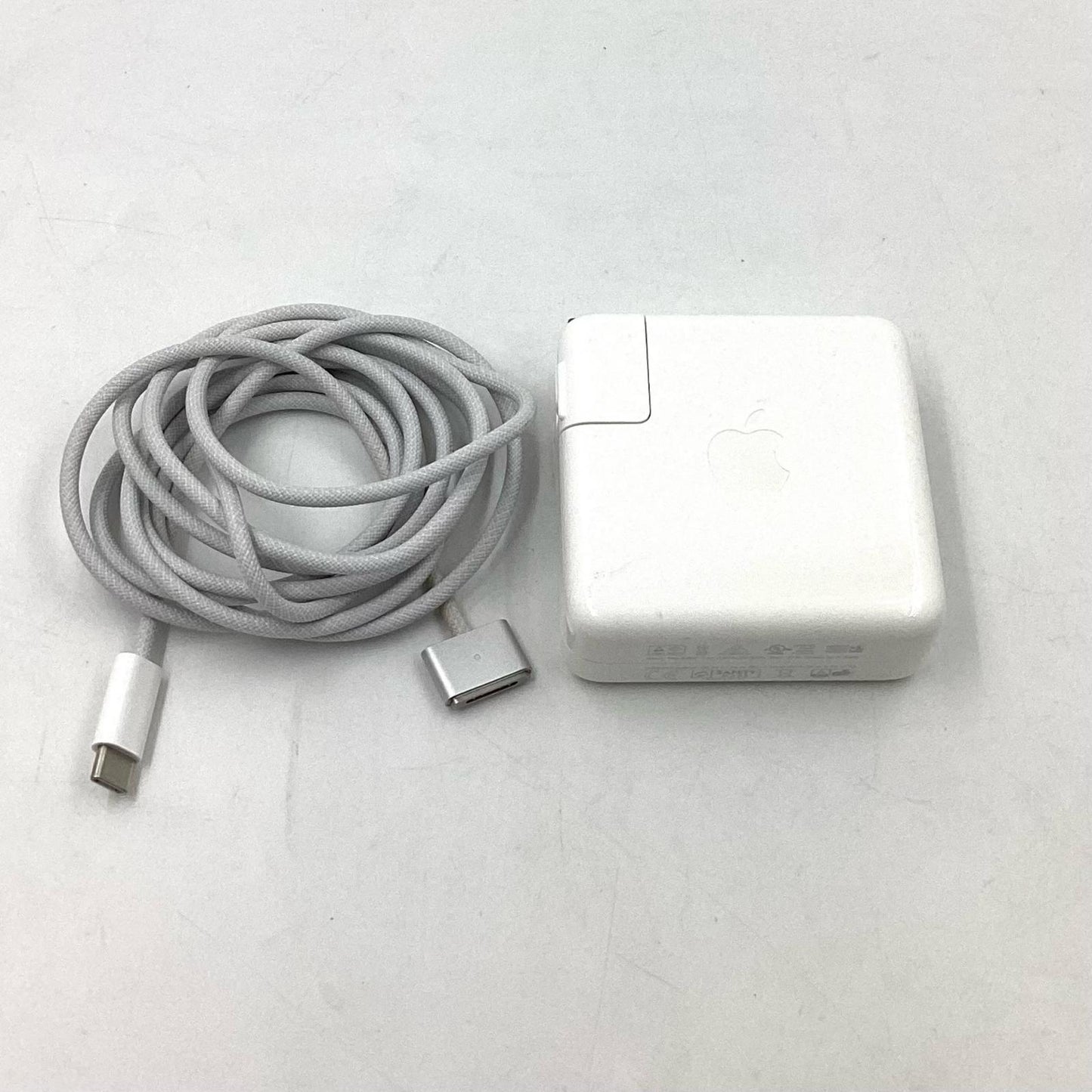 【全額返金保証】【最速発送】Apple MacBook Air 13インチインチ 2022 Apple M2 16GB 512GB 動作確認済
