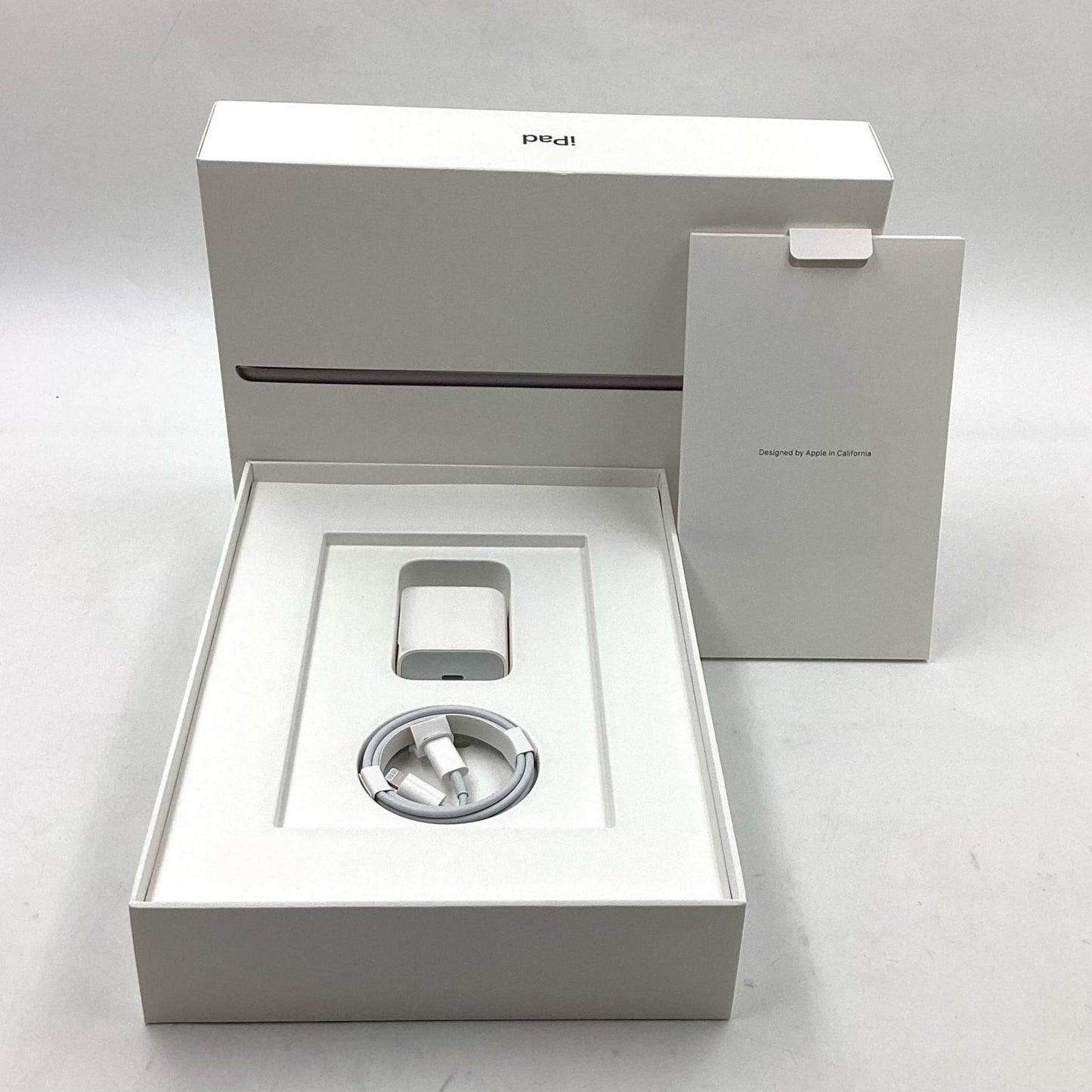 【全額返金保証】【最速発送】Apple iPad iPad 10.2インチ 第9世代 64GB スペースグレイ Wi-Fi 美品 動作確認済