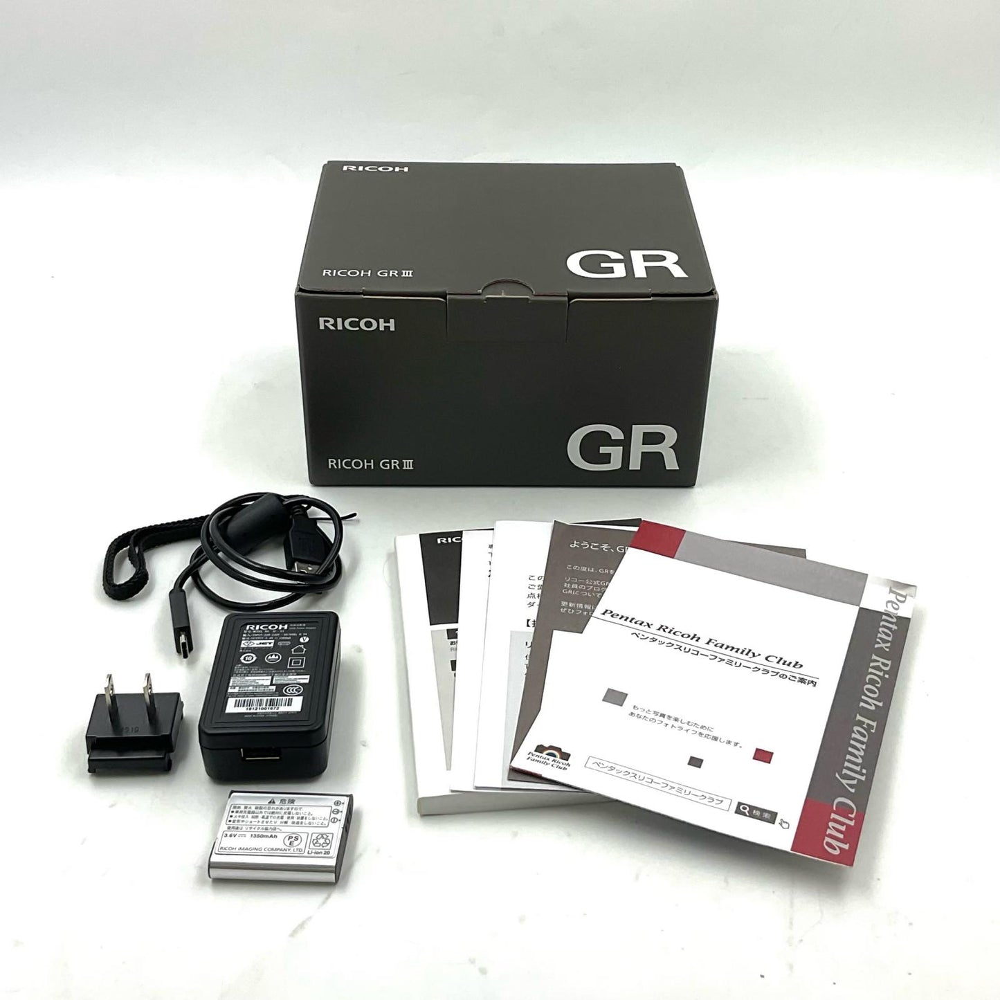 【全額返金保証】【最速発送】RICOH コンパクトデジタルカメラ GR III 美品 動作確認済
