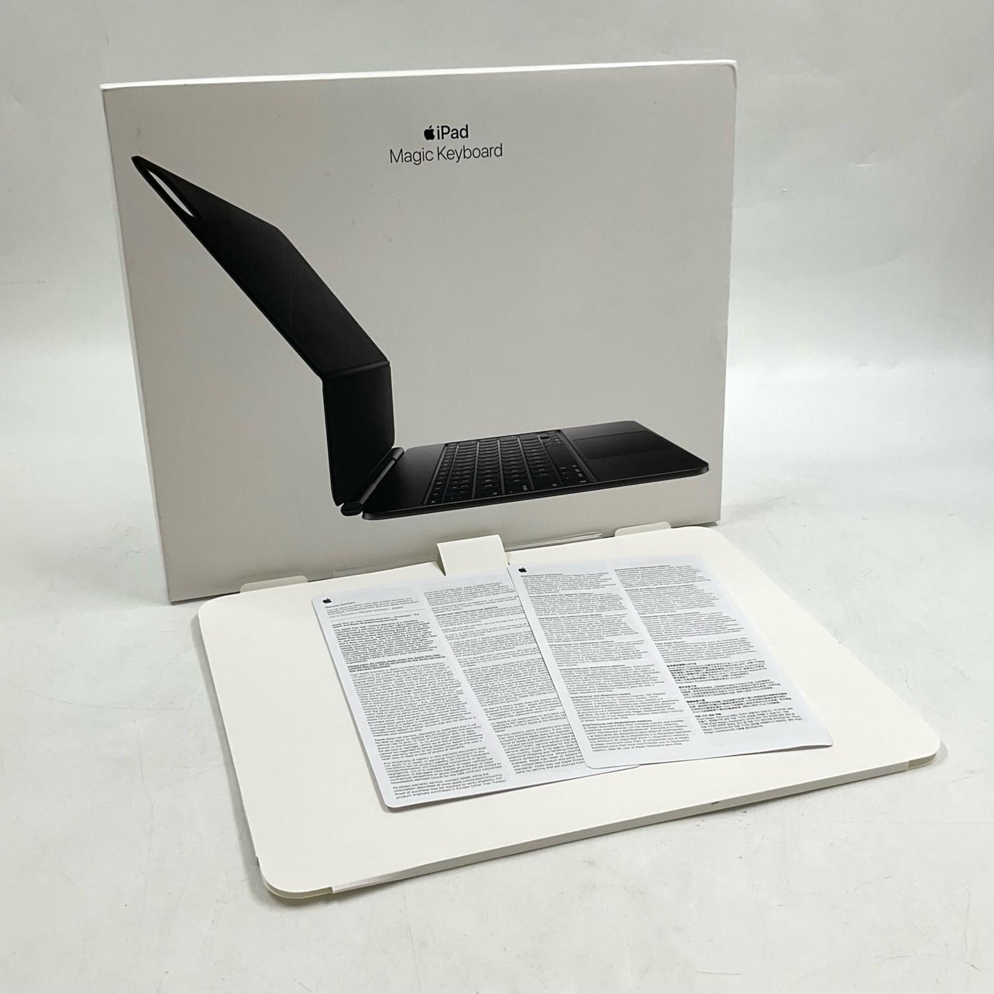 【全額返金保証】【最速発送】Apple Magic Keyboard MWR53J/A 美品 動作確認済