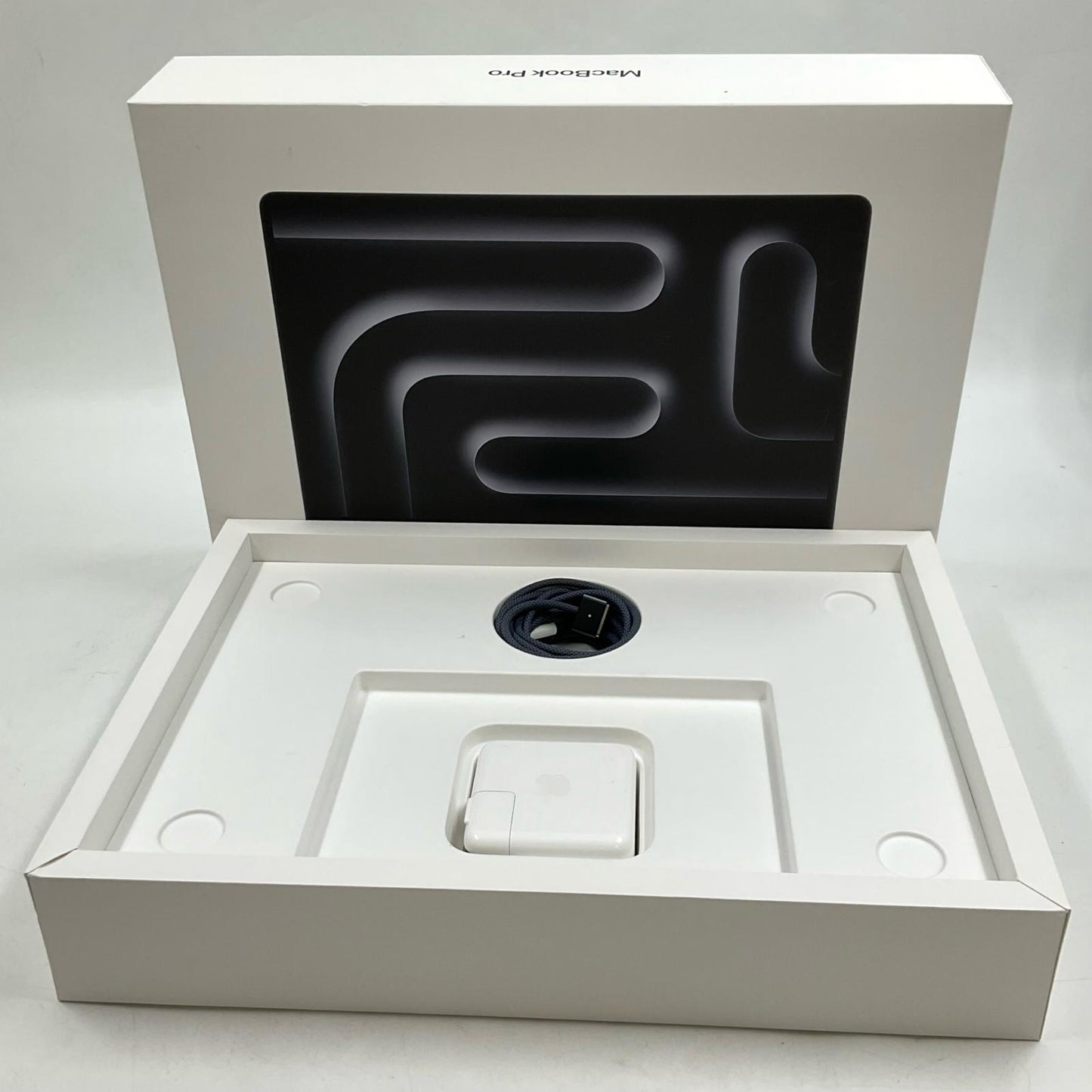 【全額返金保証】【最速発送】Apple MacBook Pro 14インチ 2024 Apple M4 24GB 1TB スペースブラック 100% 美品 動作確認済