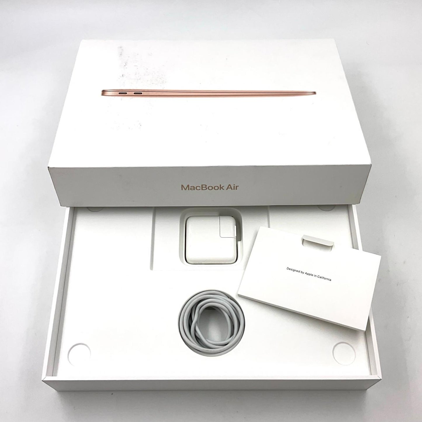 【全額返金保証】【最速発送】Apple MacBook Air 13.3インチ 2020 Apple M1 8GB 256GB ゴールド 100% 美品 動作確認済