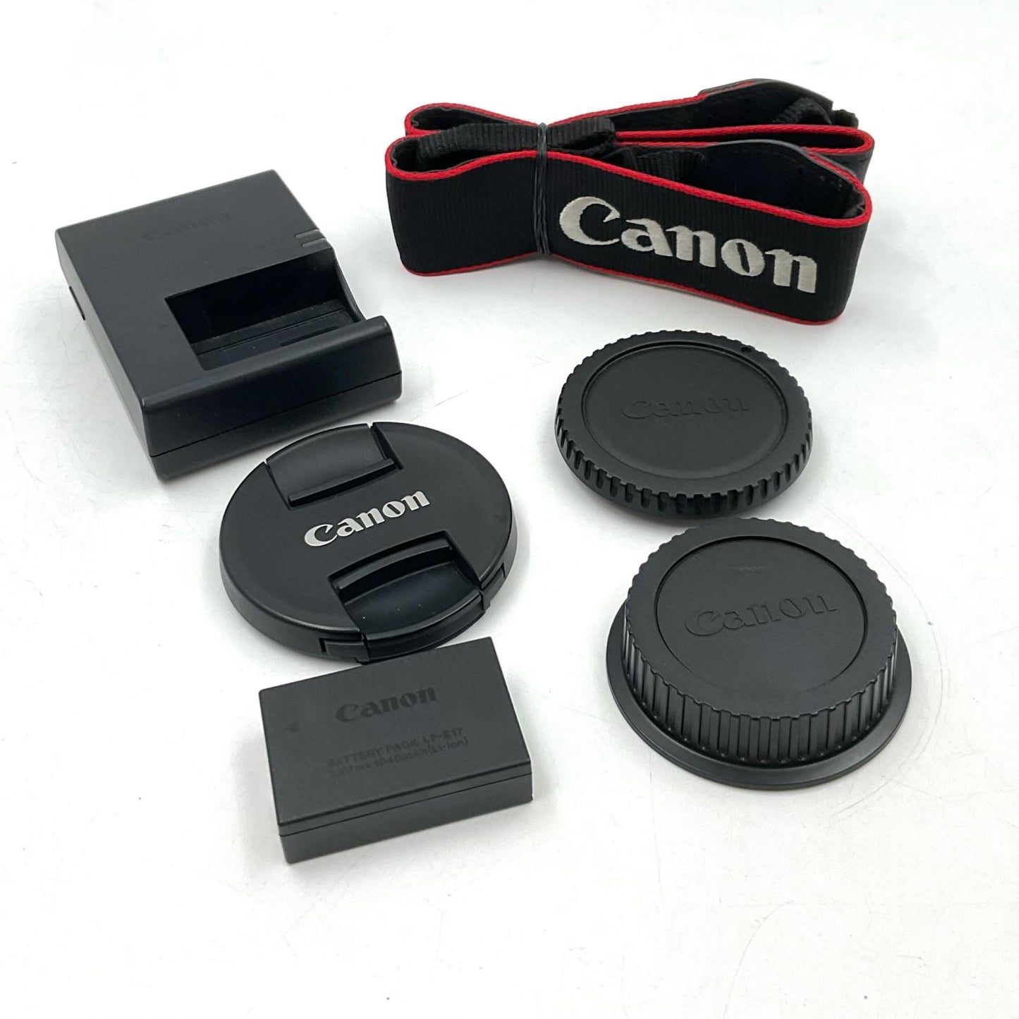 【全額返金保証】【最速発送】Canon デジタル一眼 EOS 9000D レンズキット EF-S18-135mm F3.5-5.6 IS USM ブラック 美品 動作確認済