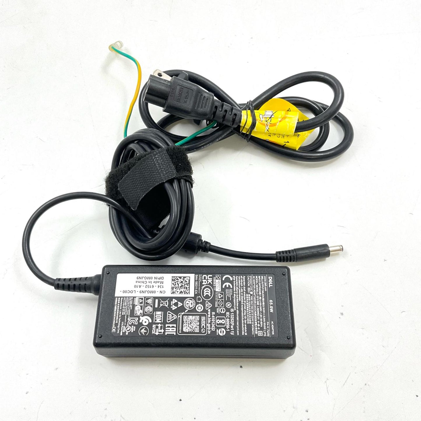 【全額返金保証】【最速発送】DELL Inspiron 3593 i3-1005G1 @ 1.2GHz 4GB SSD 256GB 動作確認済