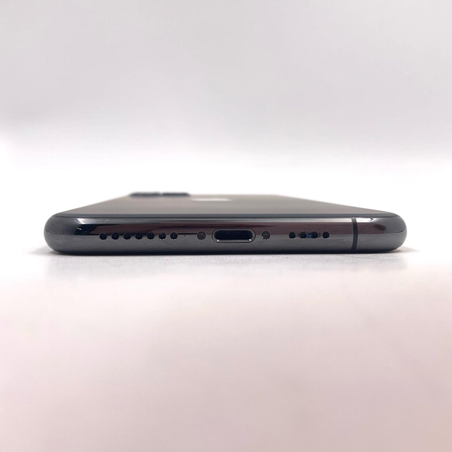 【全額返金保証】【最速発送】Apple iPhone iPhone Pro Max 11 256GB スペースグレイ au SIMフリー 白ロム 動作確認済 77%