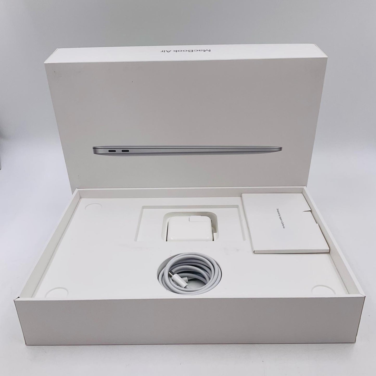 【全額返金保証】【最速発送】Apple MacBook Air 13インチ 2020 Apple M1 16GB 512GB シルバー 89% 美品 動作確認済