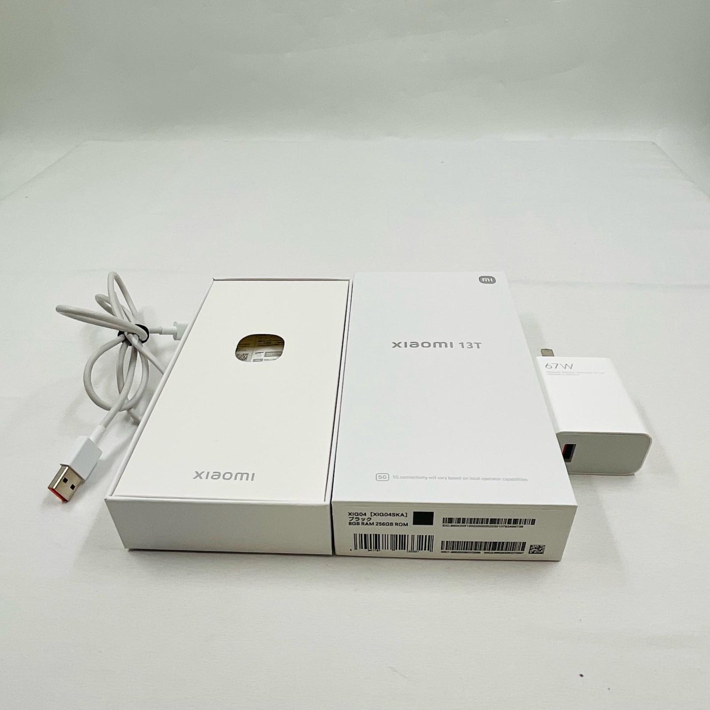 【全額返金保証】【最速発送】Xiaomi Xiaomi 13T 256GB ブラック au XIG04 白ロム 動作確認済