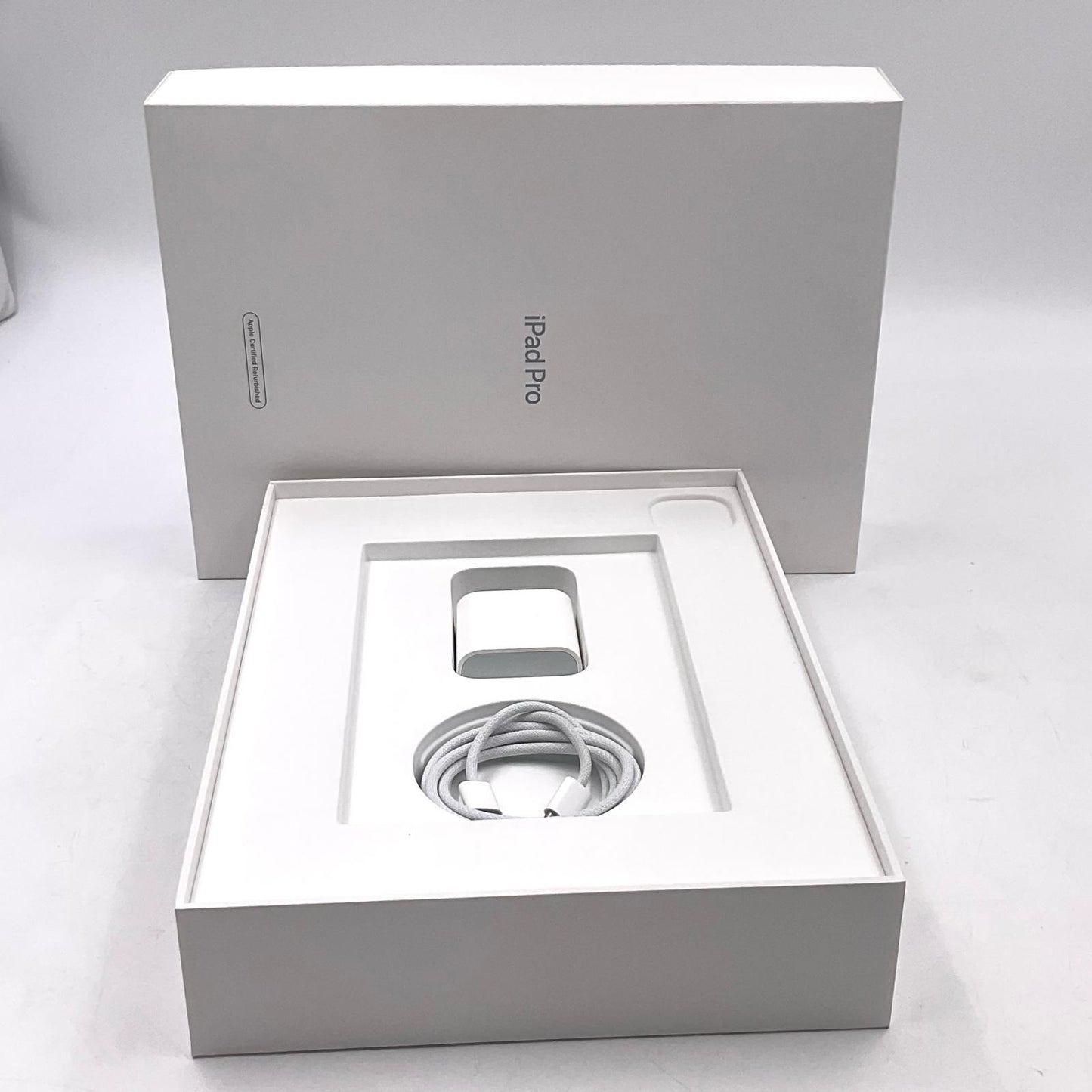 【全額返金保証】【最速発送】Apple iPad Pro M4 11インチ 256GB シルバー Wi-Fi 美品 動作確認済