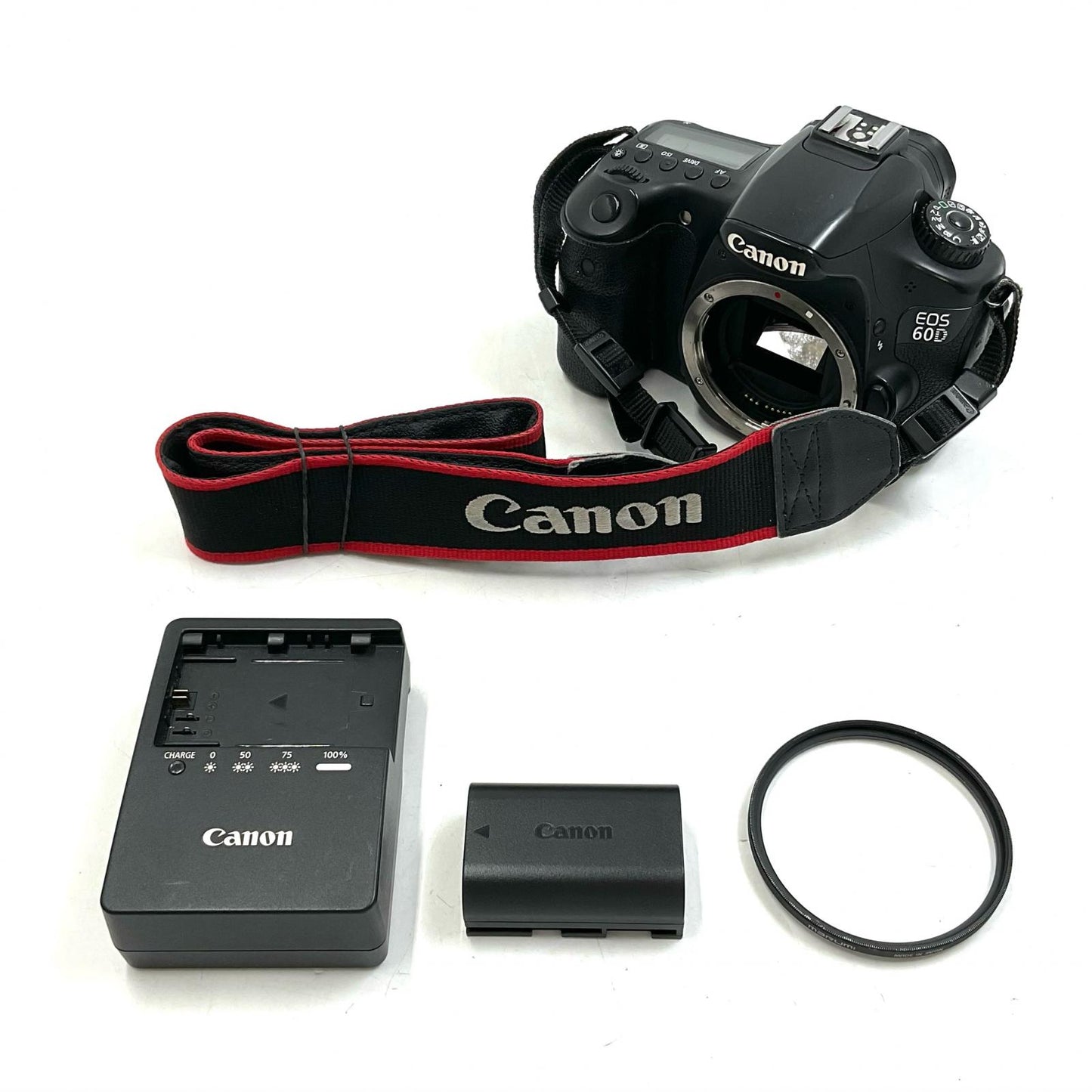 【全額返金保証】【最速発送】Canon デジタル一眼 EOS 60D EF-S18-135 IS レンズキット ブラック 動作確認済