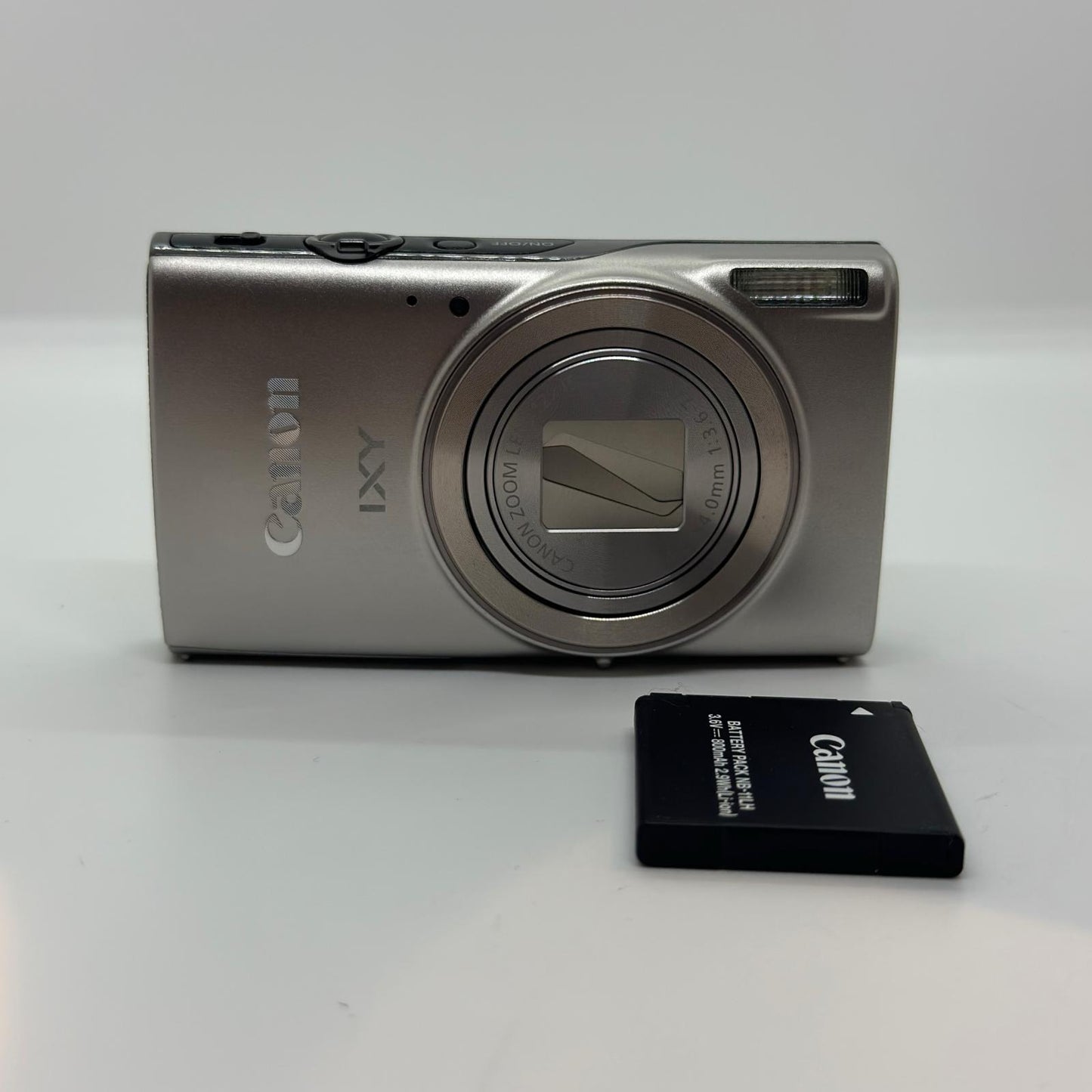 【全額返金保証】【最速発送】Canon コンパクトデジタルカメラ IXY 650 シルバー 美品 動作確認済