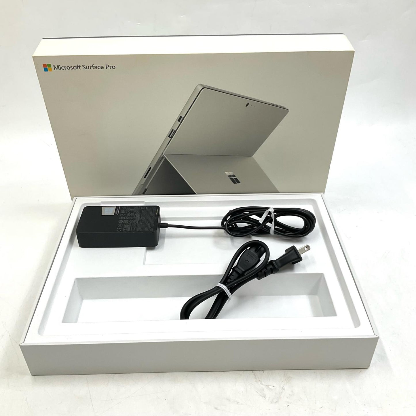 【全額返金保証】【最速発送】Microsoft Surface Pro 6 LPG-00017 MODEL:1796 Intel(R) Core(TM) i5-8250U CPU @ 1.60GHz 8GB M.2 SSD 128GB 99.3% 美品 動作確認済