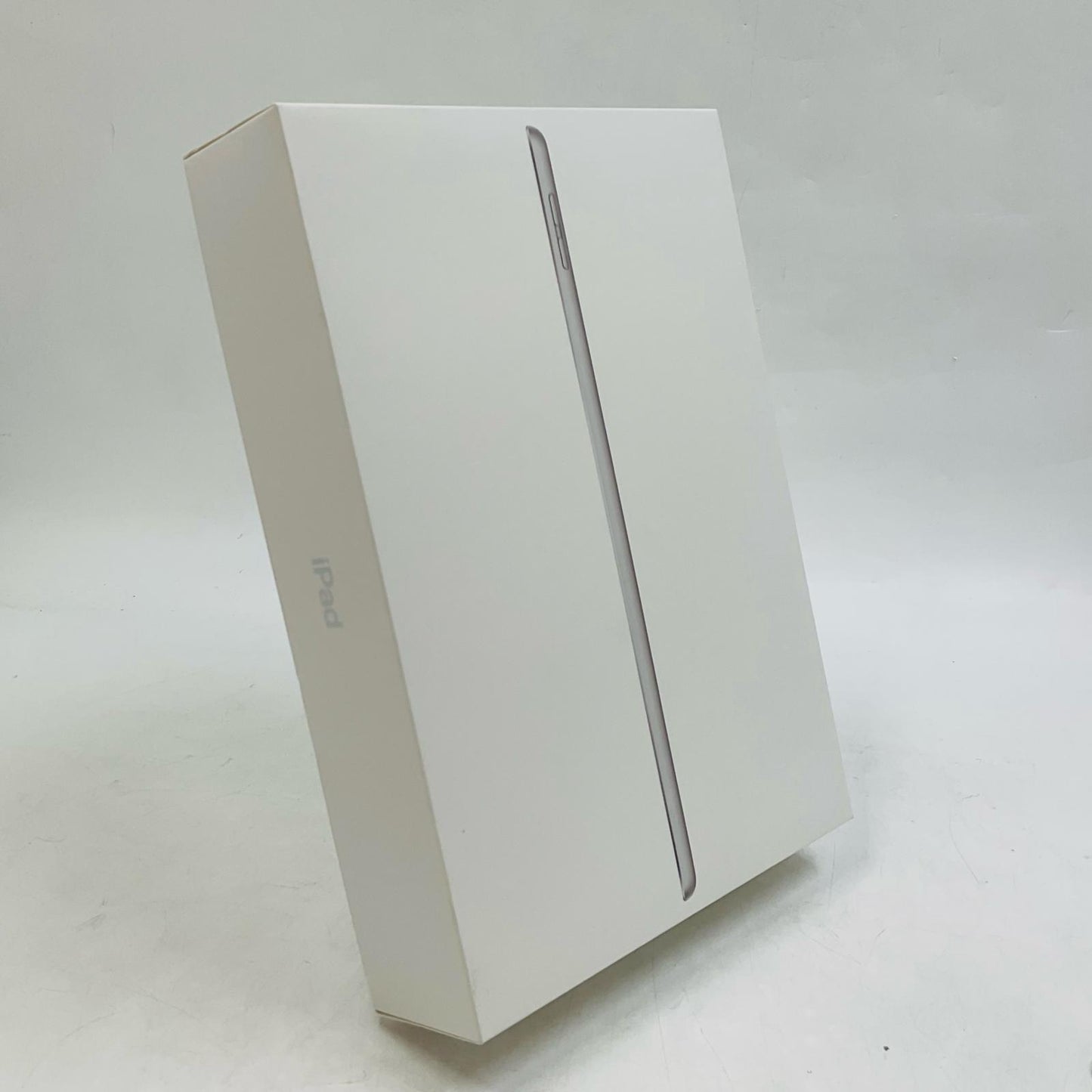 【全額返金保証】【最速発送】Apple iPad iPad 第9世代 64GB シルバー Wi-Fi 美品 動作確認済