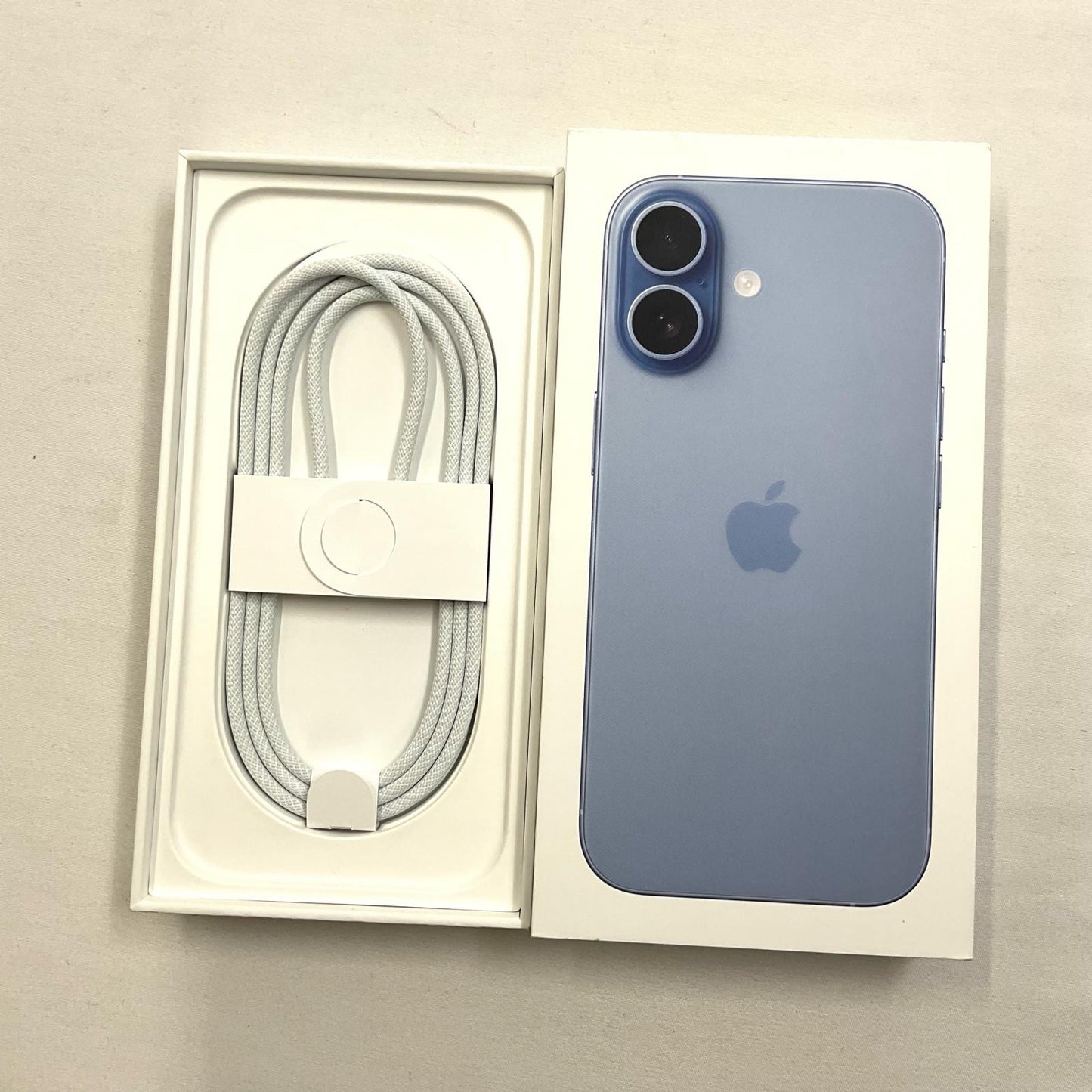【全額返金保証】【最速発送】Apple iPhone iPhone 17 256GB ミストブルー Softbank SIMフリー 白ロム 超美品 動作確認済 100%