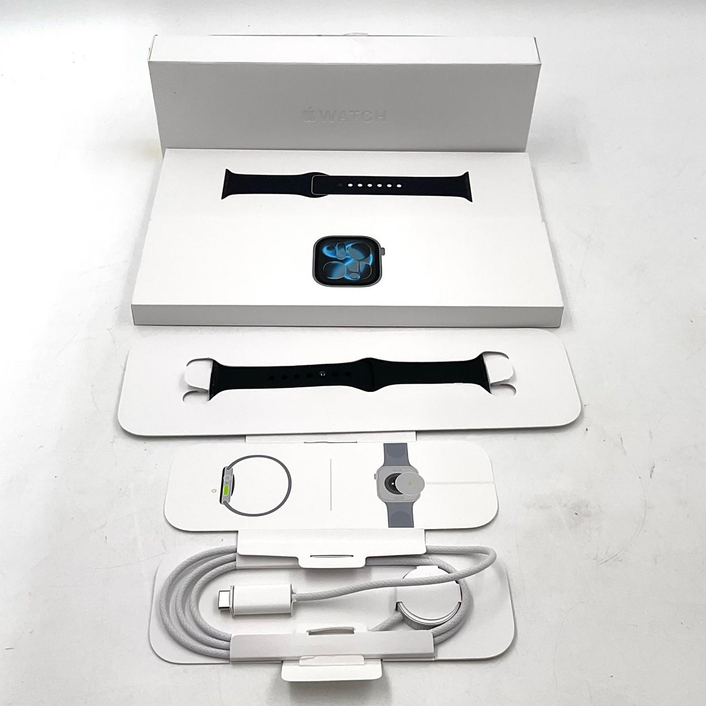 【全額返金保証】【最速発送】 Apple Watch 11 アルミニウム GPS 42mm 64GB スペースグレイ 美品 動作確認済