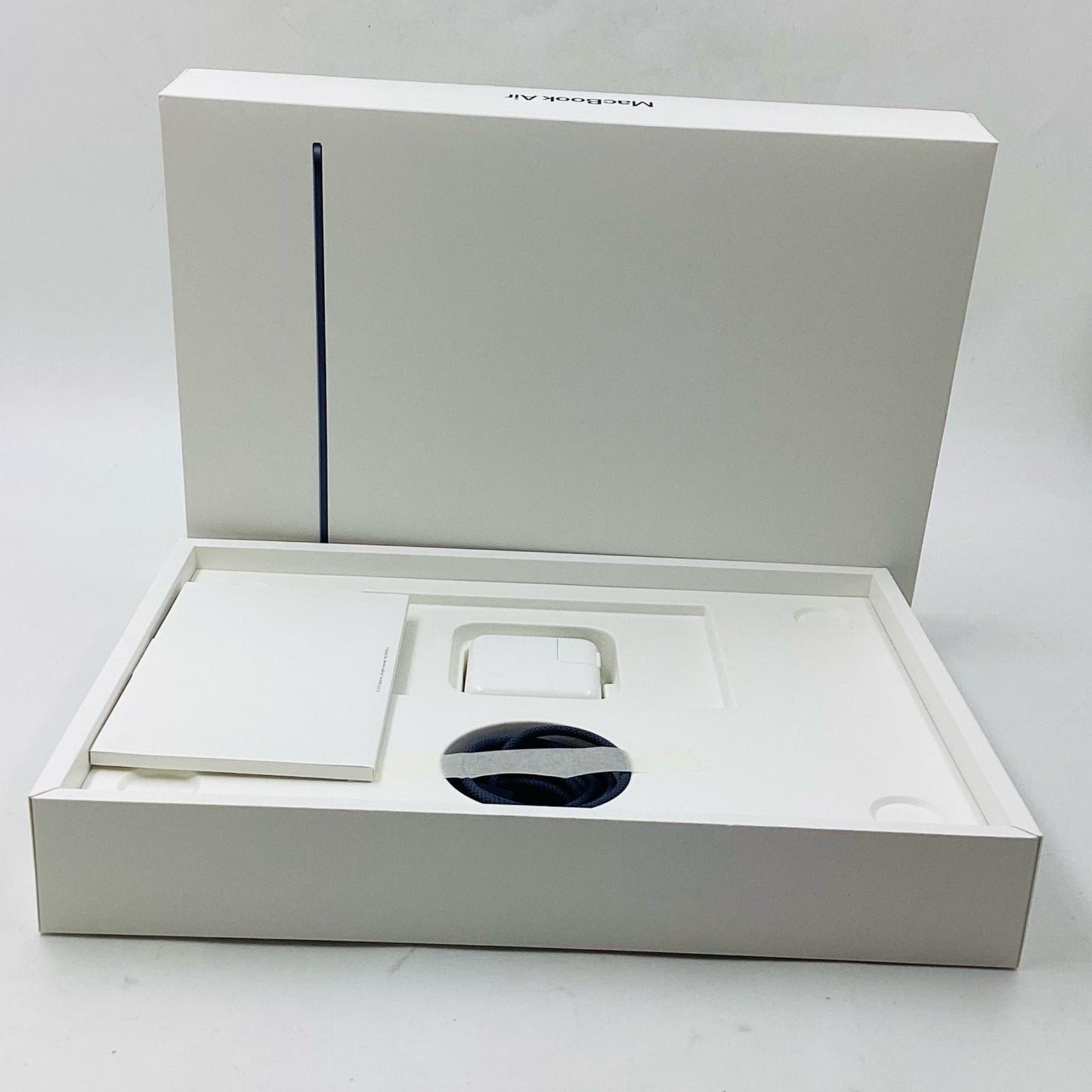 【全額返金保証】【最速発送】Apple MacBook Air 13インチ 2022 Apple M2 16GB 256GB ミッドナイト 93% 美品 動作確認済