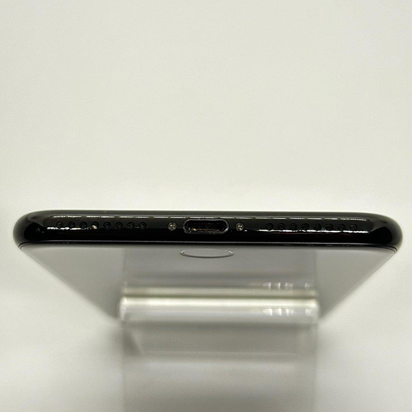 【全額返金保証】【最速発送】Apple iPhone iPhone 7 Plus 256GB ジェットブラック au 白ロム 動作確認済 99%