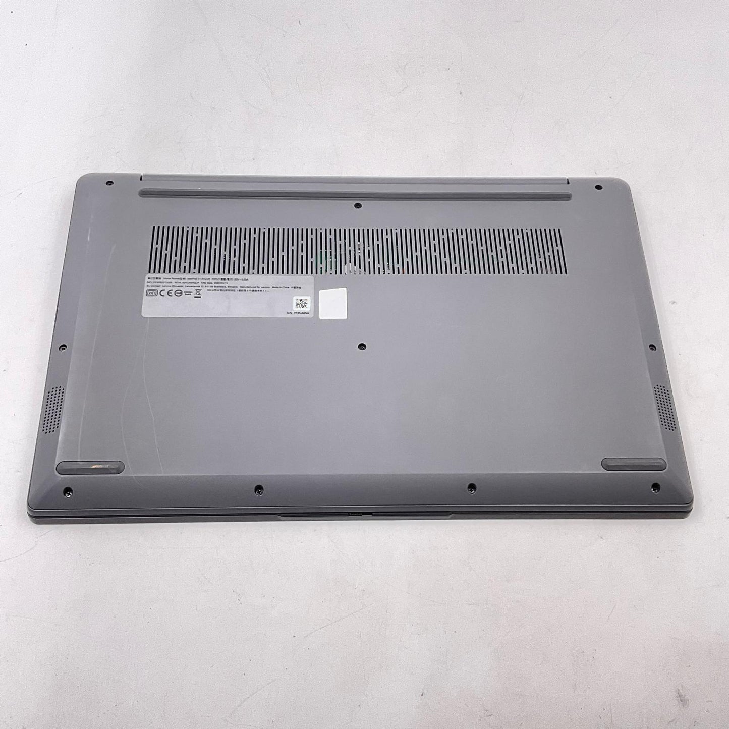【最速発送】Lenovo IdeaPad Slim 360 82KU00NQJP Ryzen 3 5300U 2.6GHz 8GB SSD 256GB【難有】