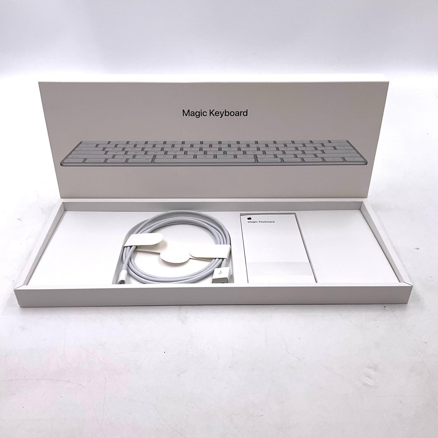 【全額返金保証】【最速発送】Apple Magic Keyboard MLA22J/A A1644 美品 動作確認済
