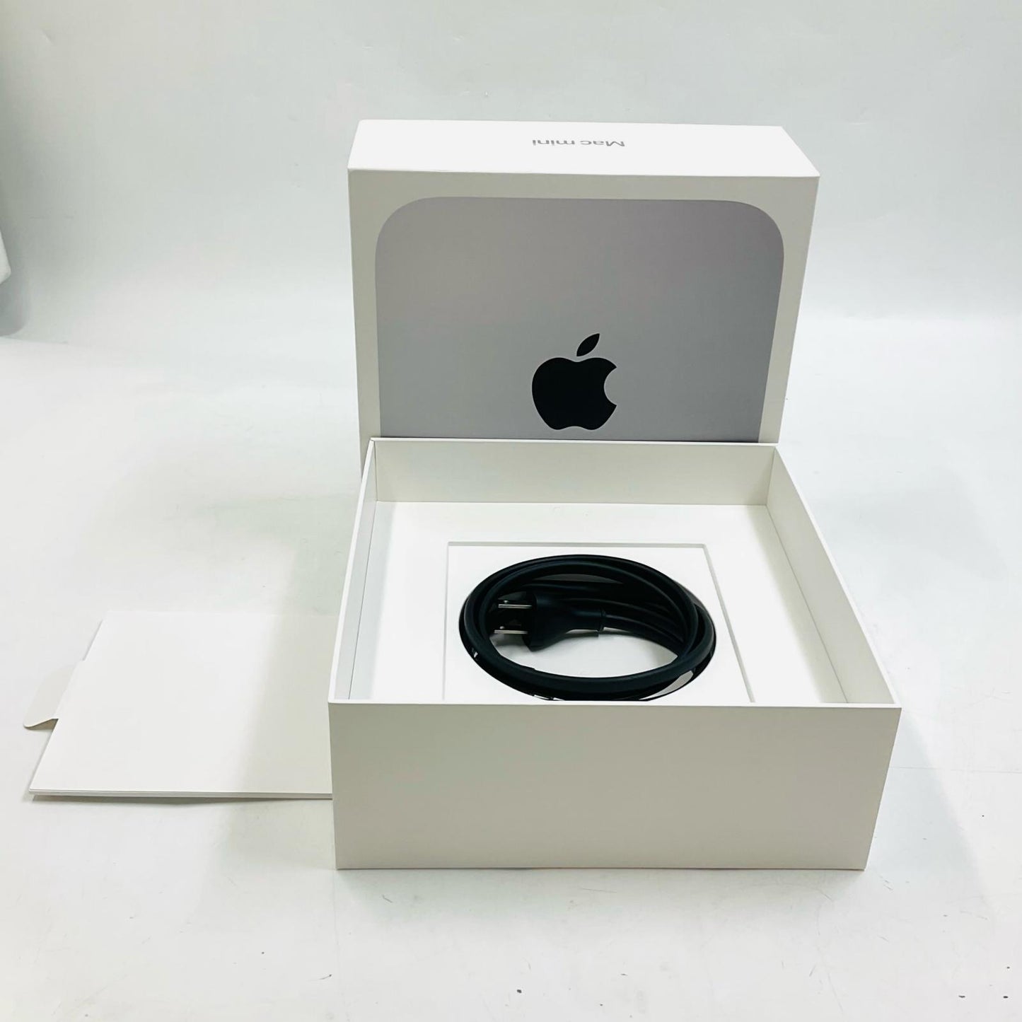 【全額返金保証】【最速発送】Apple Mac mini Apple M1 16GB SSD 256GB 美品 動作確認済