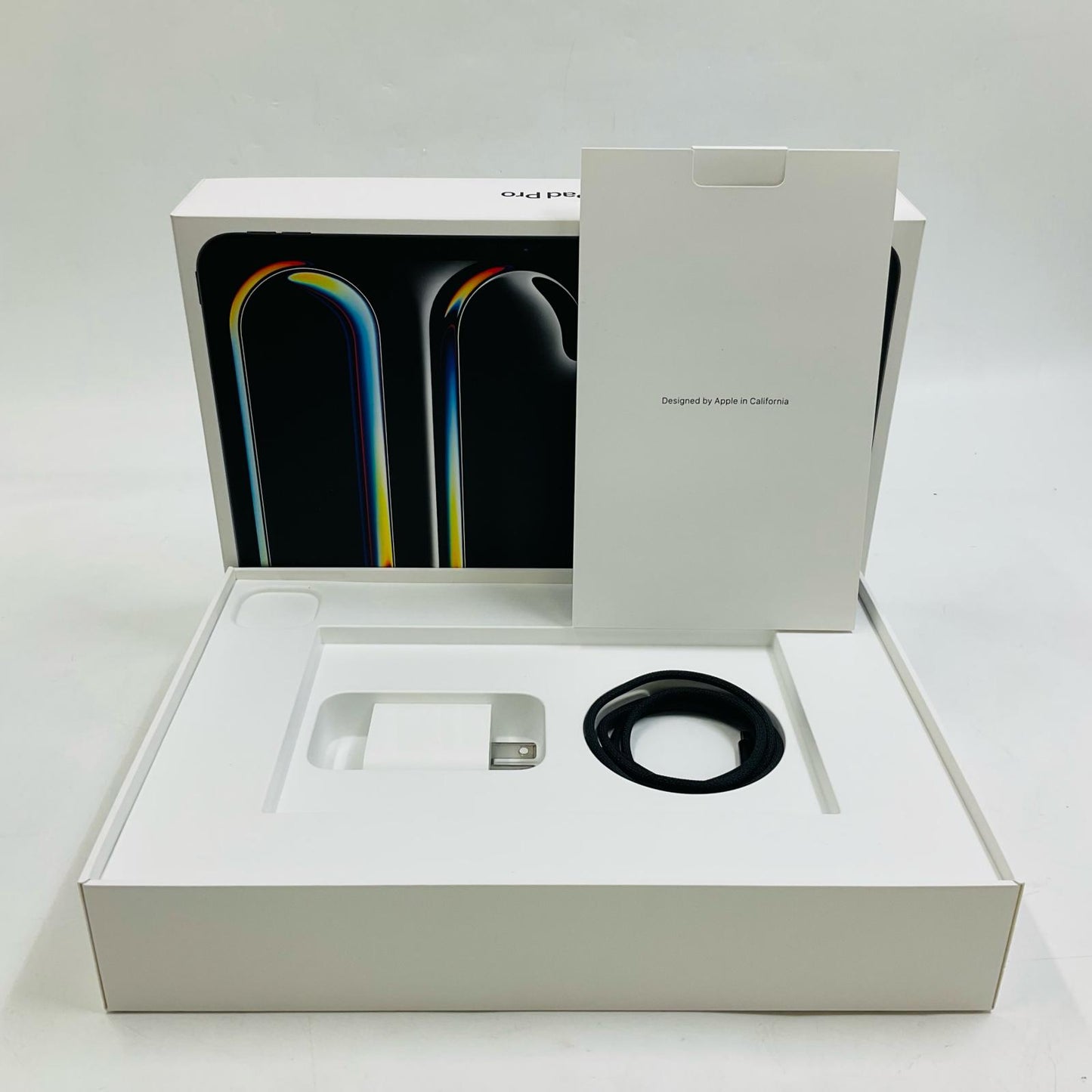 【全額返金保証】【最速発送】Apple iPad Pro M5 11インチ 256GB スペースブラック Wi-Fi 美品 動作確認済