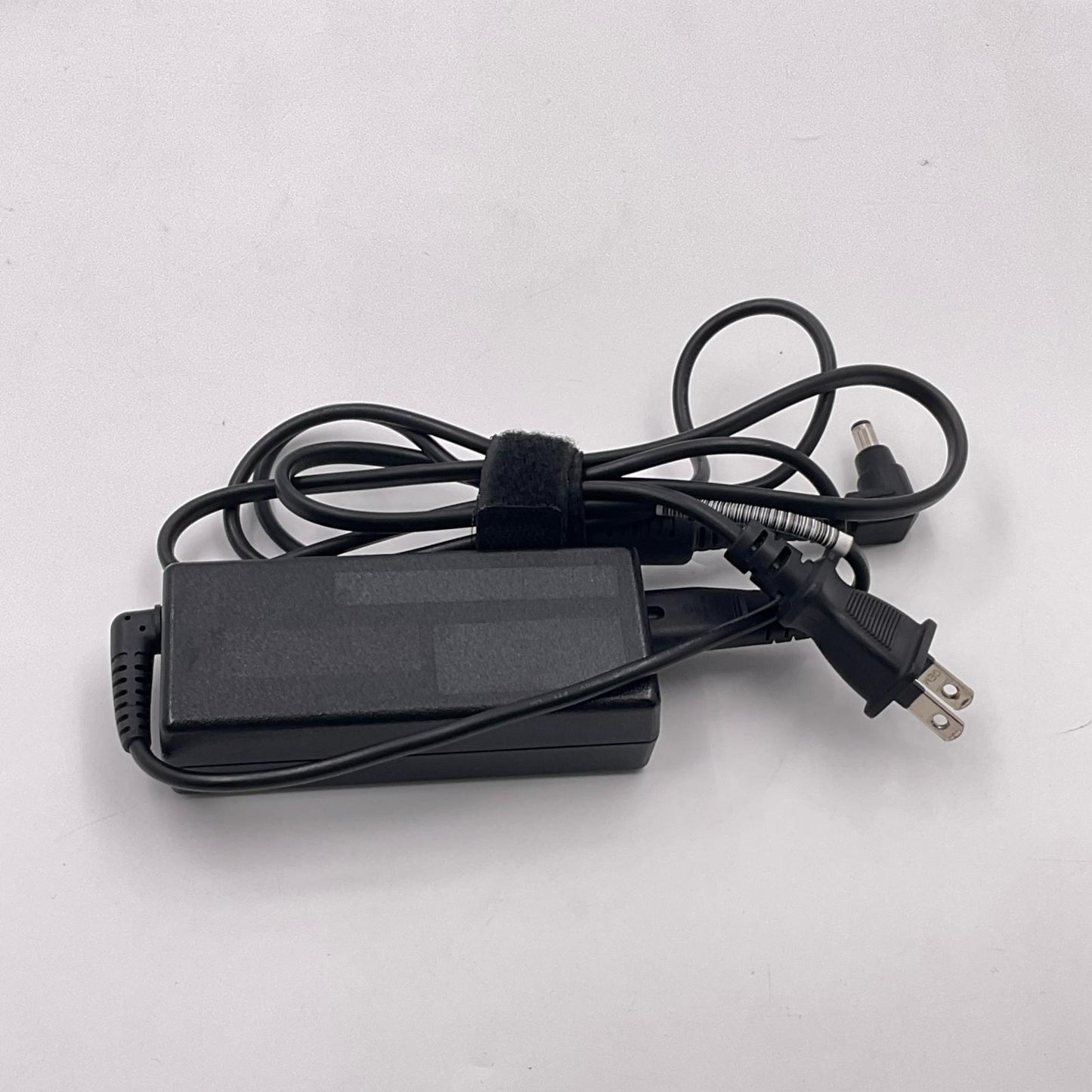 【最速発送】Panasonic Let’s note QV9 CF-QV9TFLVS i7-10810U 1.1GHz 16GB M.2 SSD 512GB 54.2%【難有】