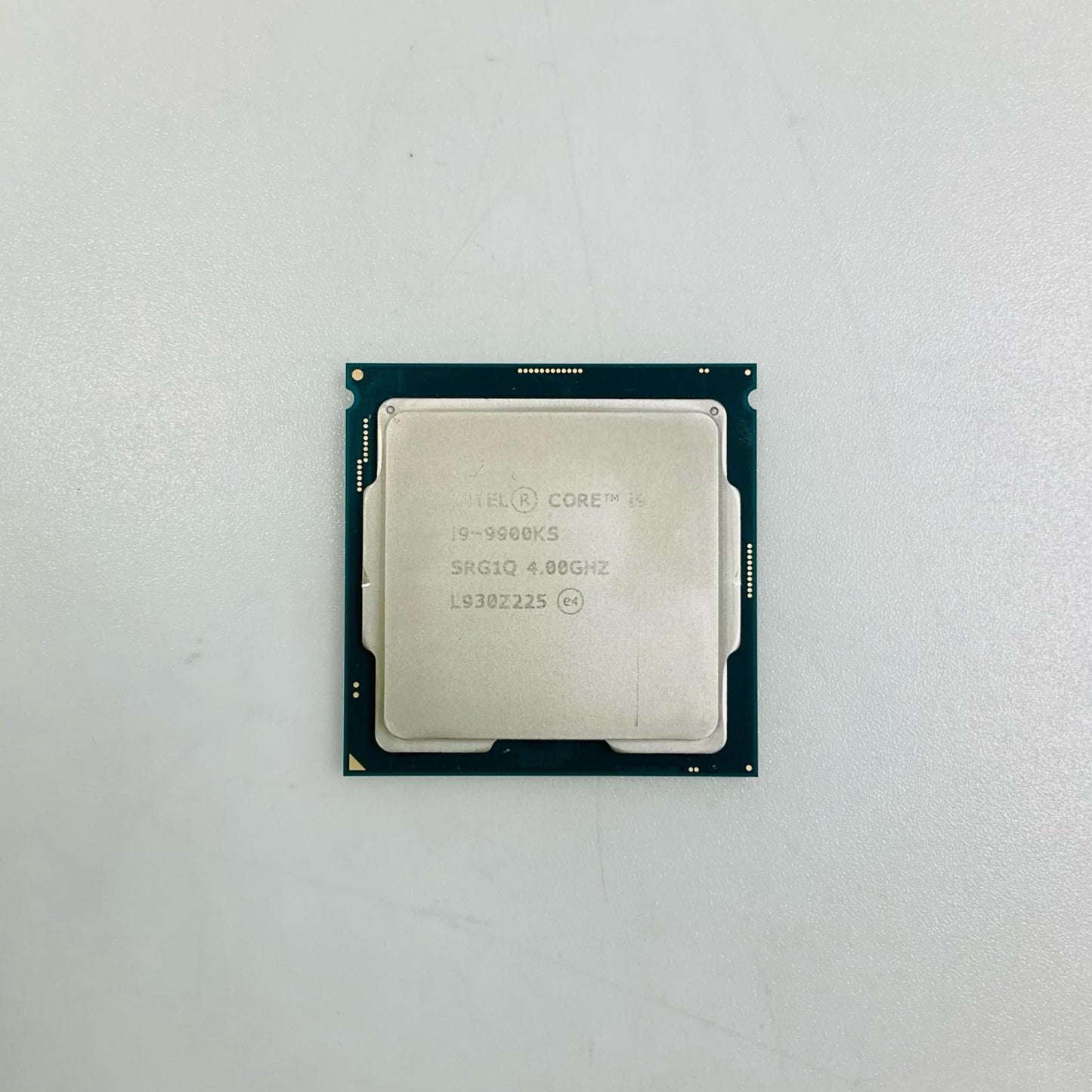 【全額返金保証】【最速発送】Intel CPU i9-9900KS 美品 動作確認済