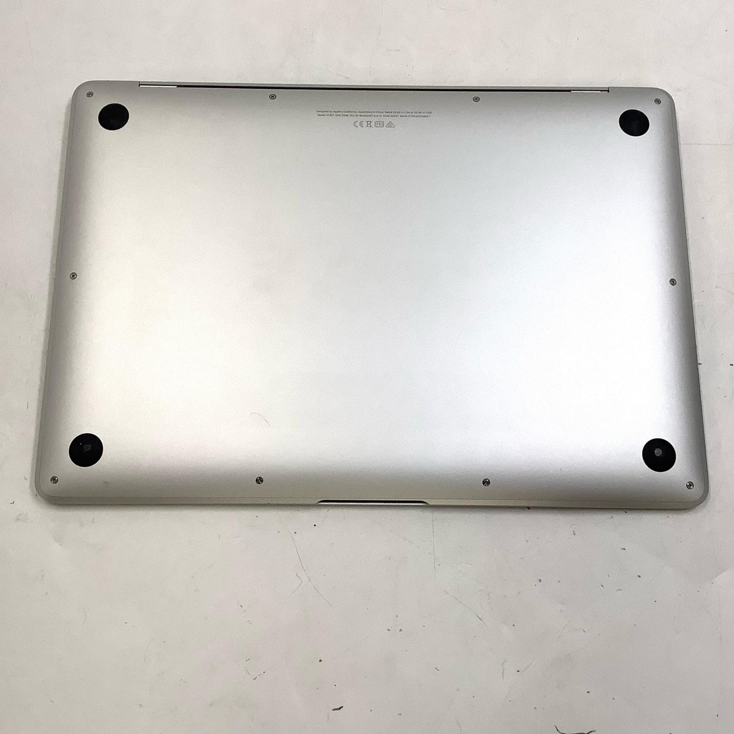 【最速発送】Apple MacBook Air 13インチ 2020 Apple M1 8GB 256GB シルバー 79%【難有】