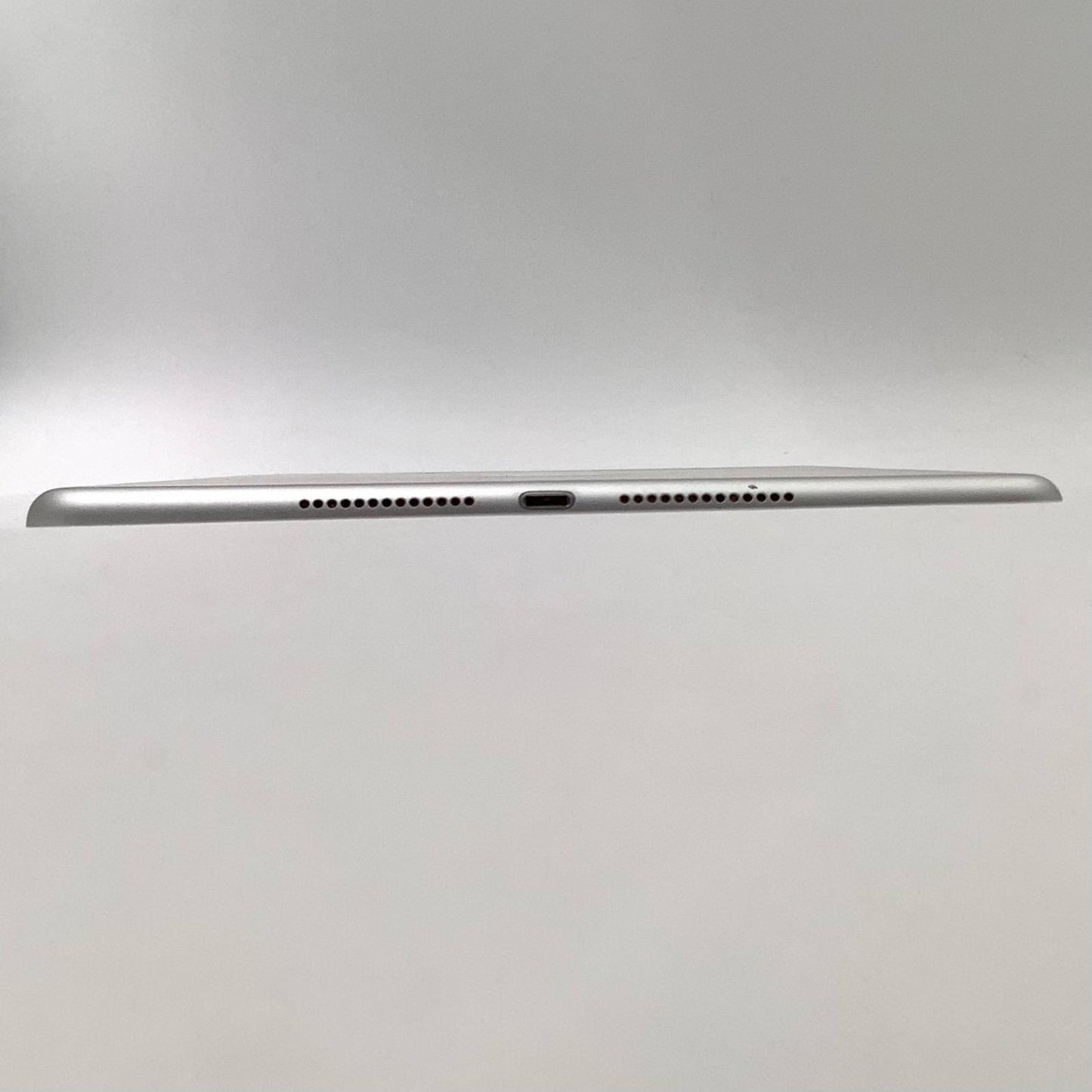【全額返金保証】【最速発送】Apple iPad iPad 10.2インチ 第9世代 64GB シルバー WiFi+Cellular SIMフリー 白ロム 動作確認済
