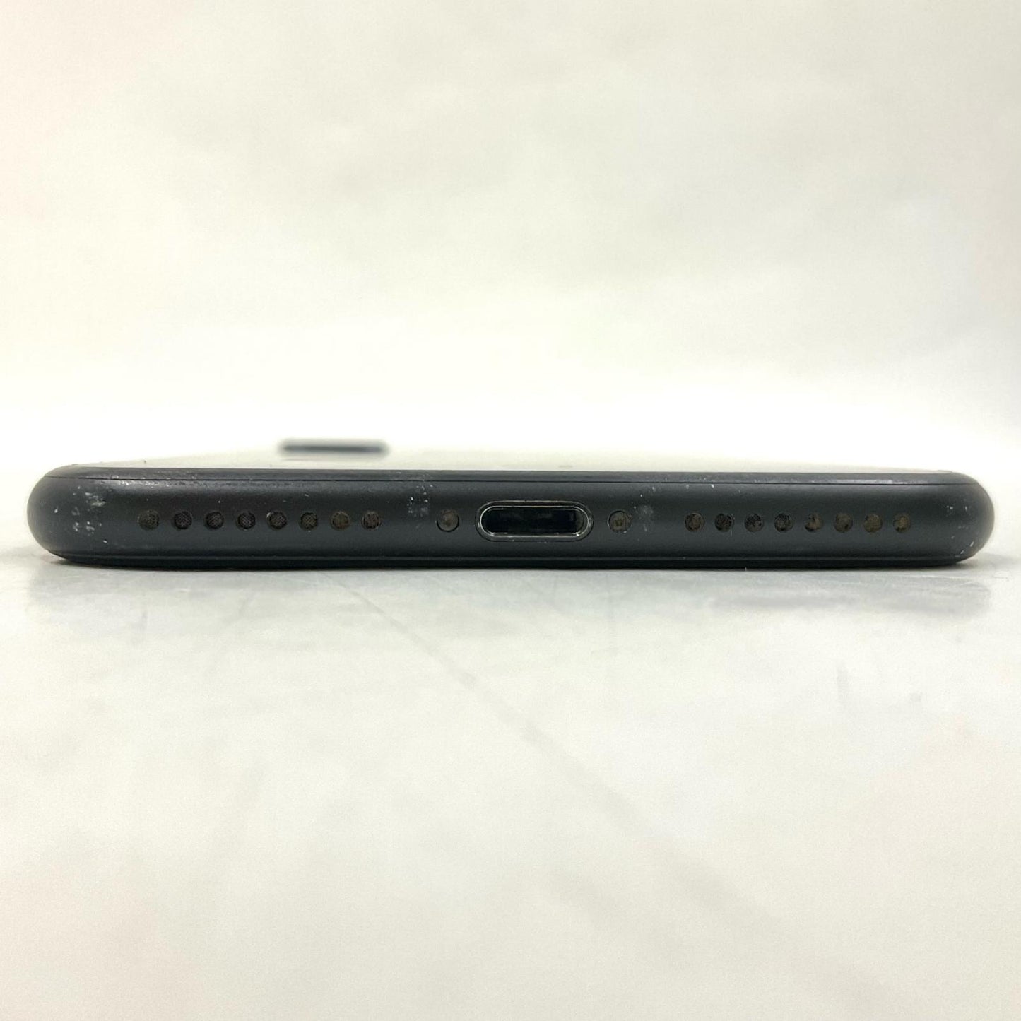 【全額返金保証】【最速発送】Apple iPhone iPhone Plus 7 128GB ブラック au 白ロム 動作確認済 92%