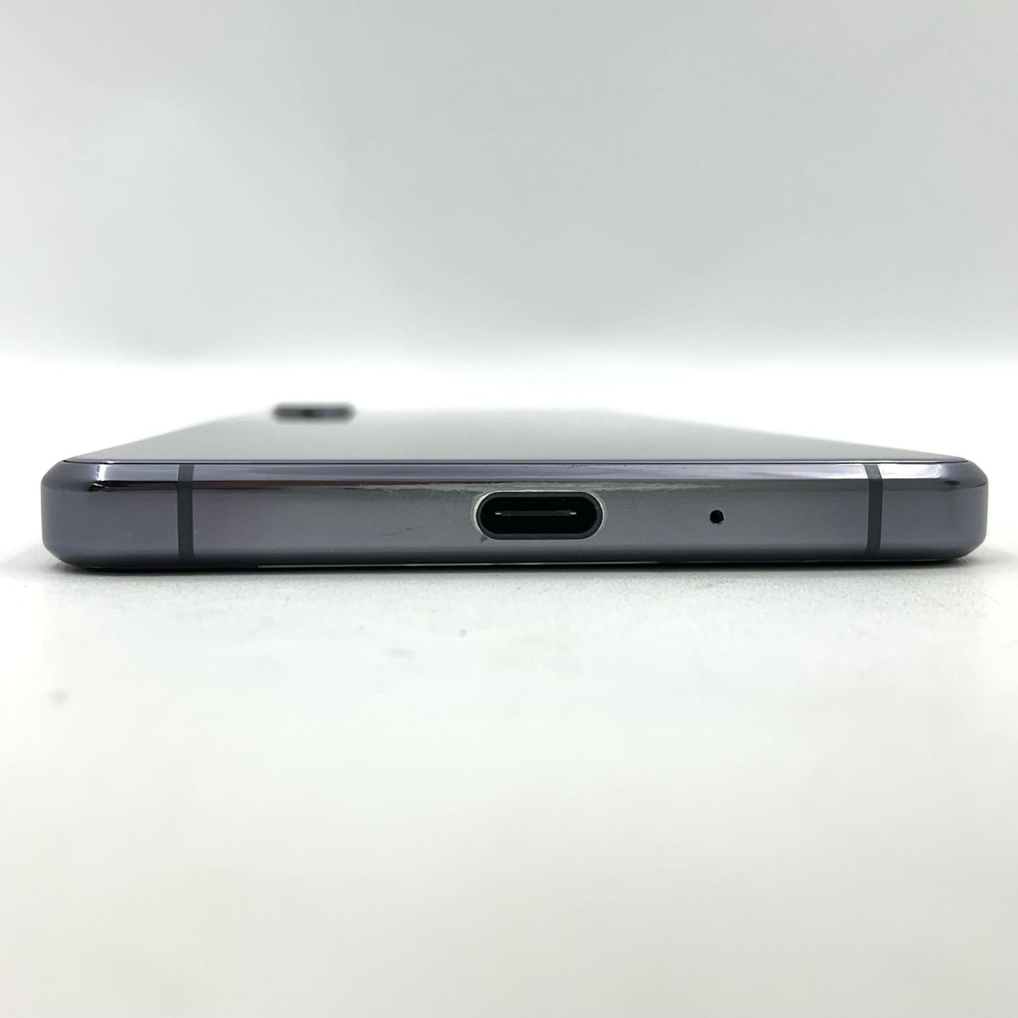 【全額返金保証】【最速発送】Sony Xperia 1 II 128GB docomo SO-51A 白ロム 超美品 動作確認済